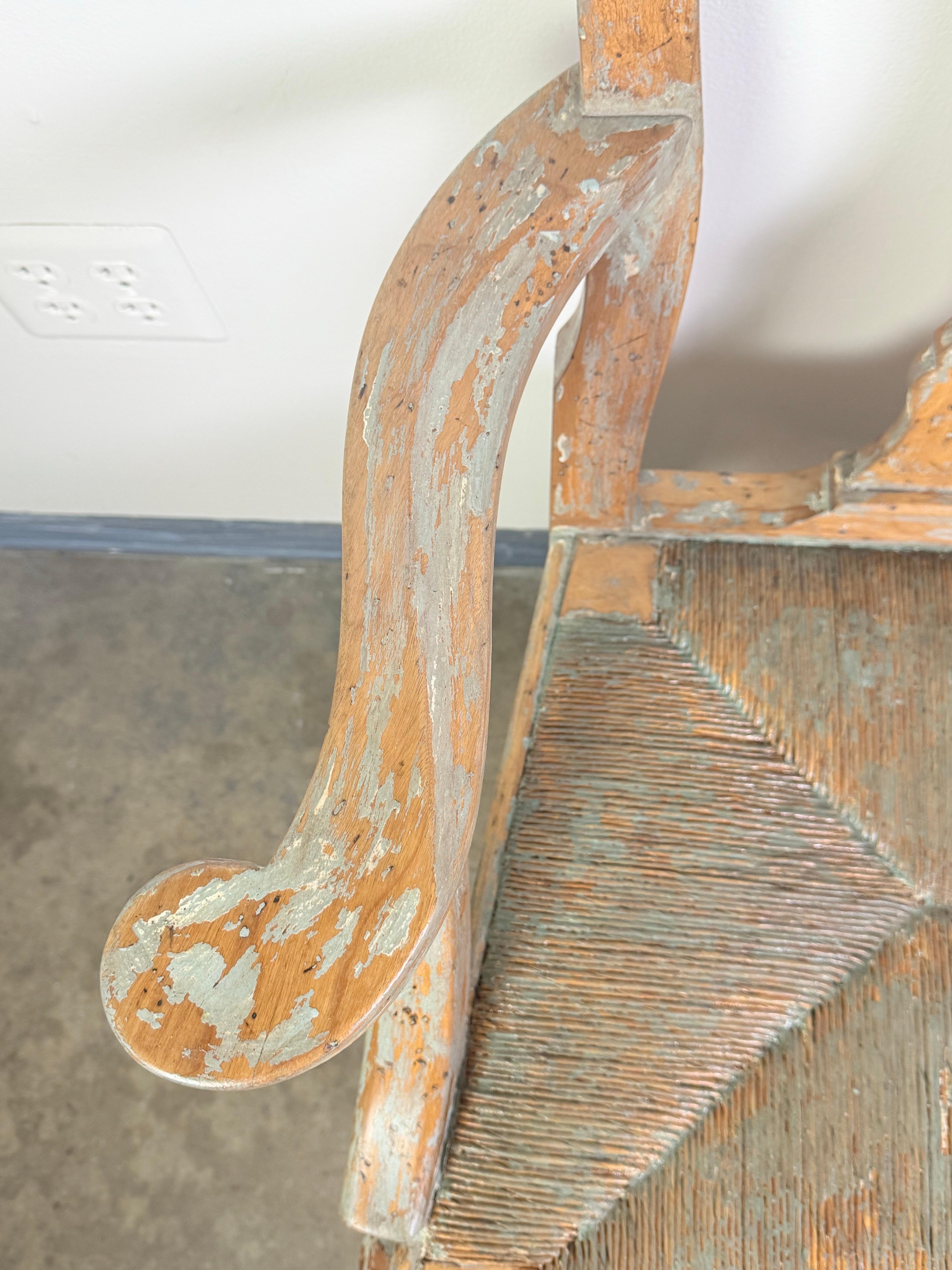 Ensemble de huit chaises de salle à manger Queen Anne en vente 5