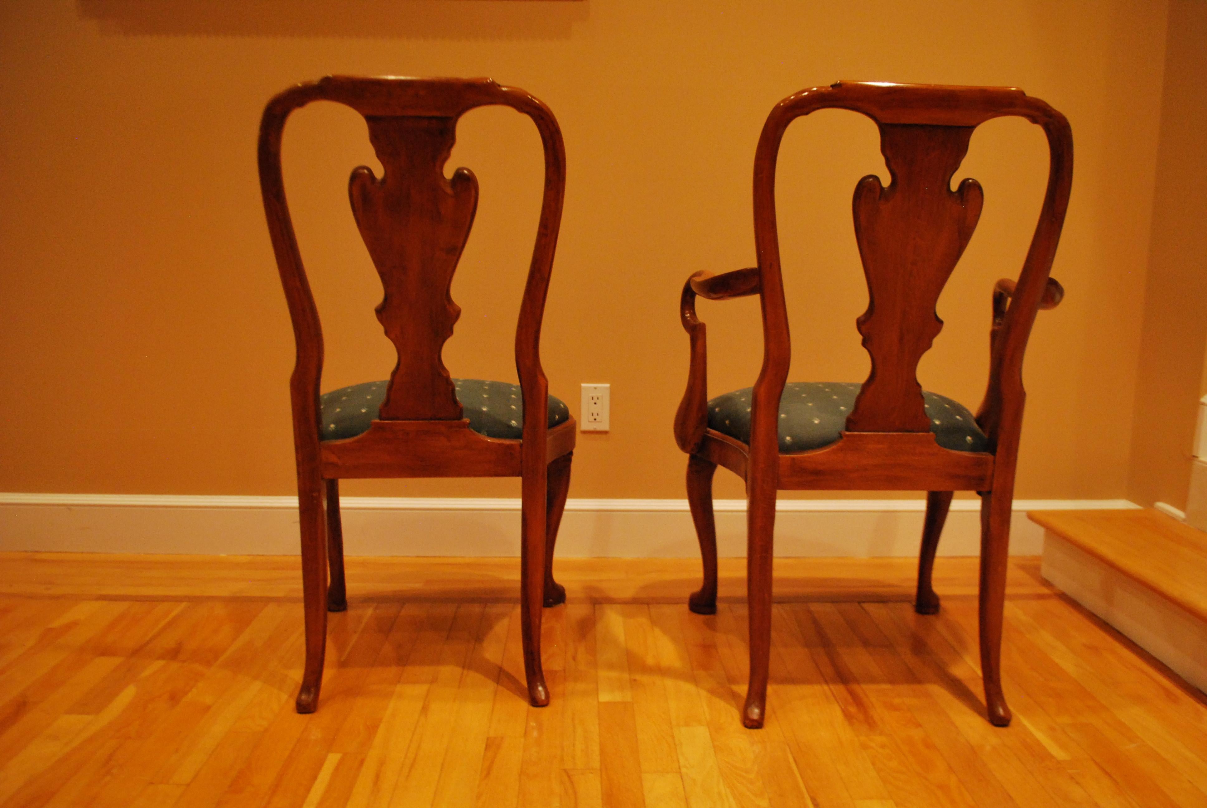 Set of Eight Queen Anne Style Walnut Dining Chairs 8