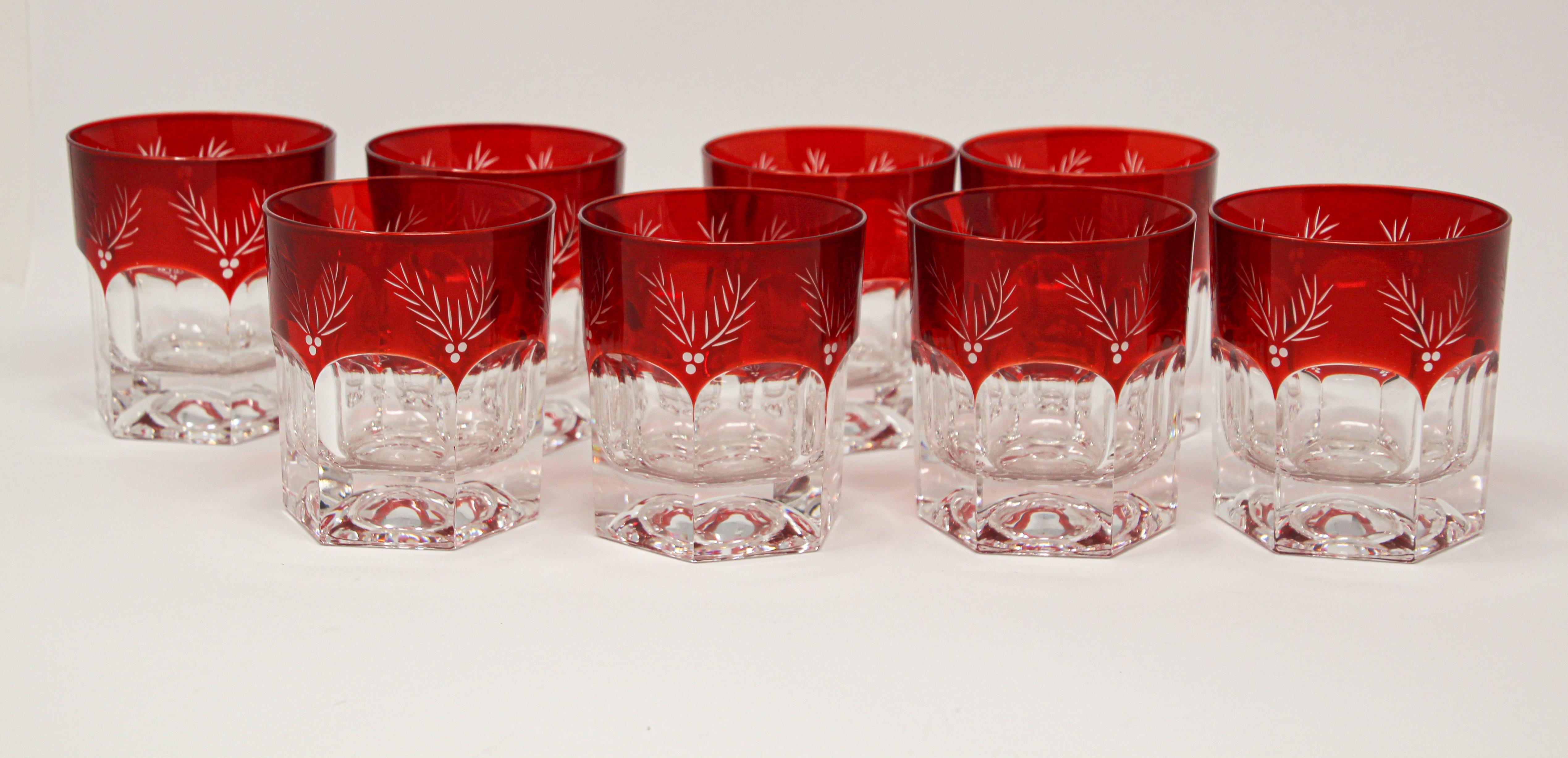 Set of eight cut crystal rocks' cocktail whiskey glasses tumbler red
Set of eight whiskey glasses tumbler cranberry red.
The vibrant hand blown rich ruby red crystal glass is cut to clear to reveal a lovely pattern with clean lines.
Set of 8 rock