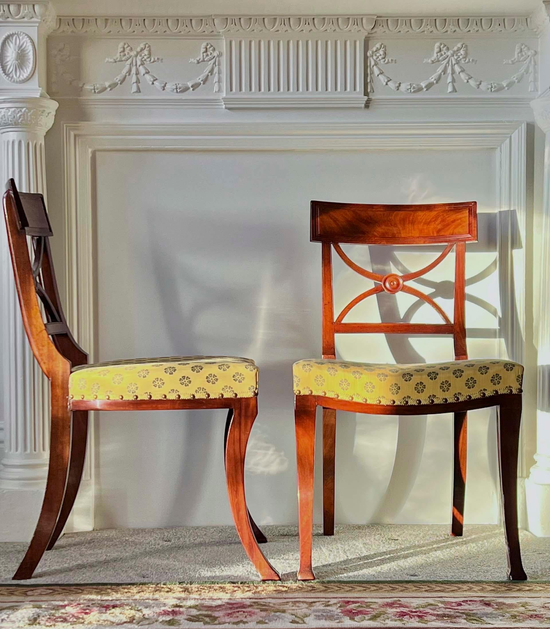 Satz von sechs Klismos-Stühlen im Regency-Stil, Gillows zugeschrieben im Zustand „Gut“ im Angebot in Richmond, London