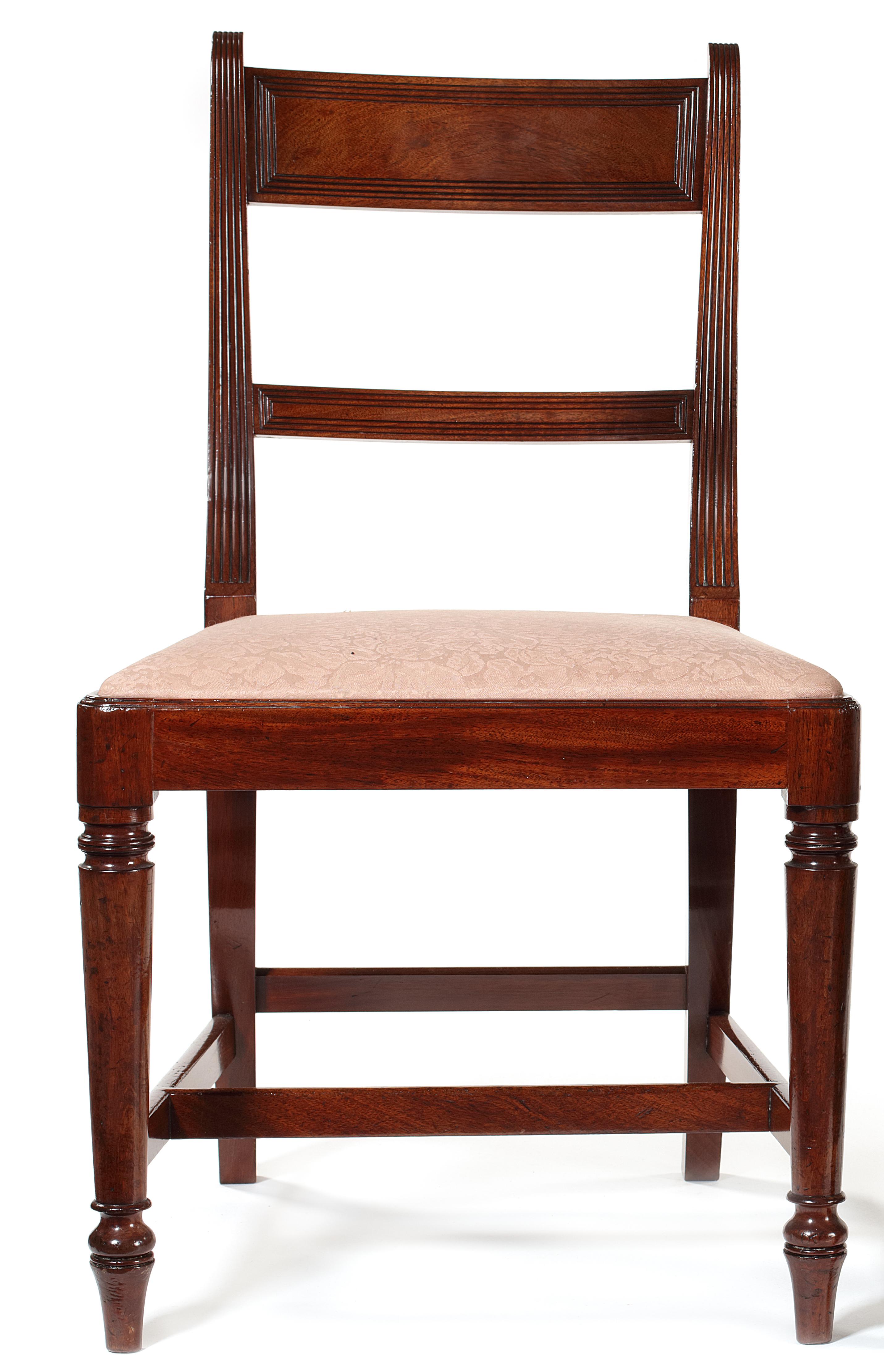 Set of Eight Regency Mahogany Dining Chairs In Good Condition In Henley-on-Thames, Oxfordshire