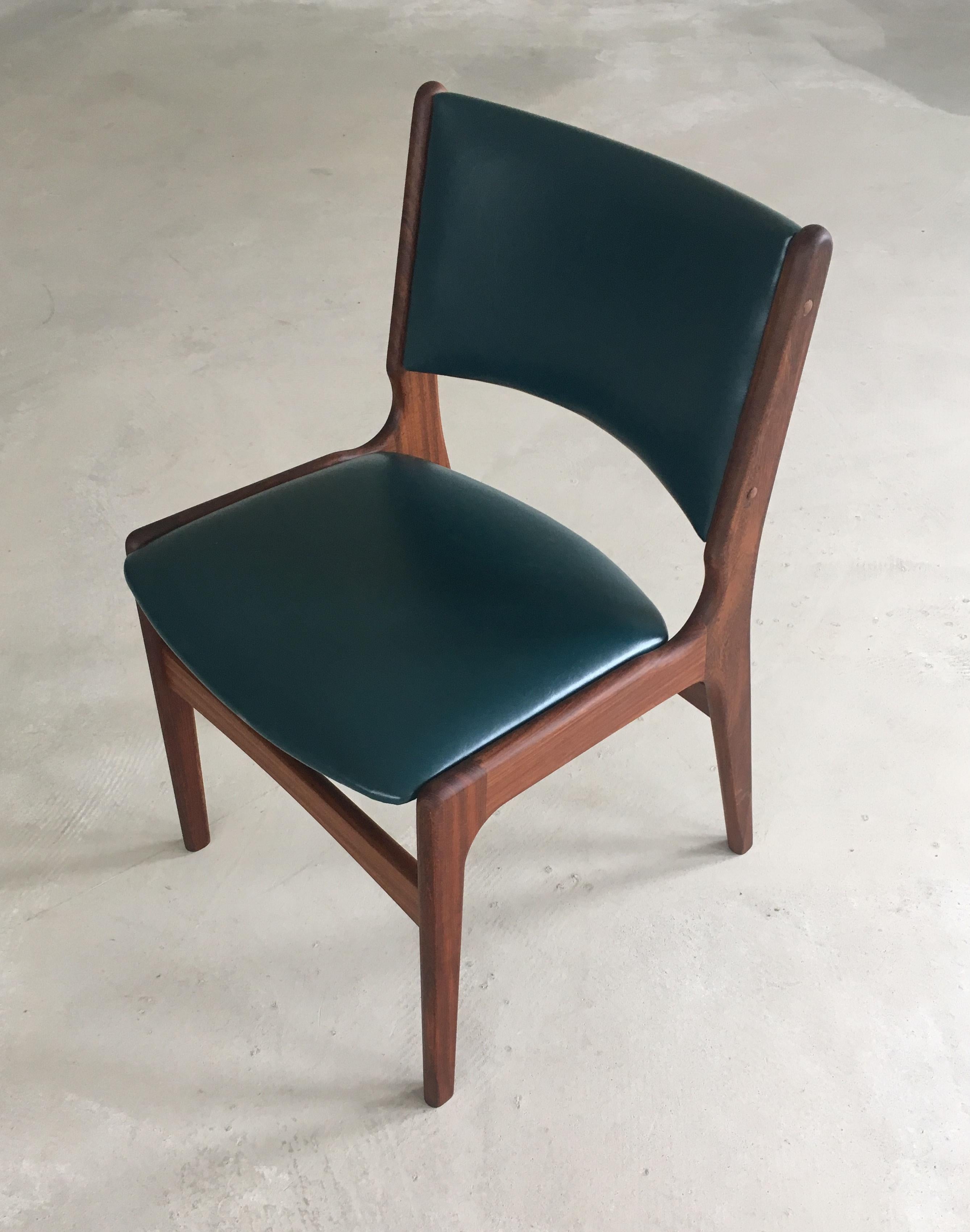 Scandinavian Modern Set of Eight Fully Restored Erik Buch Teak Dining Chairs, Custom Upholstery For Sale