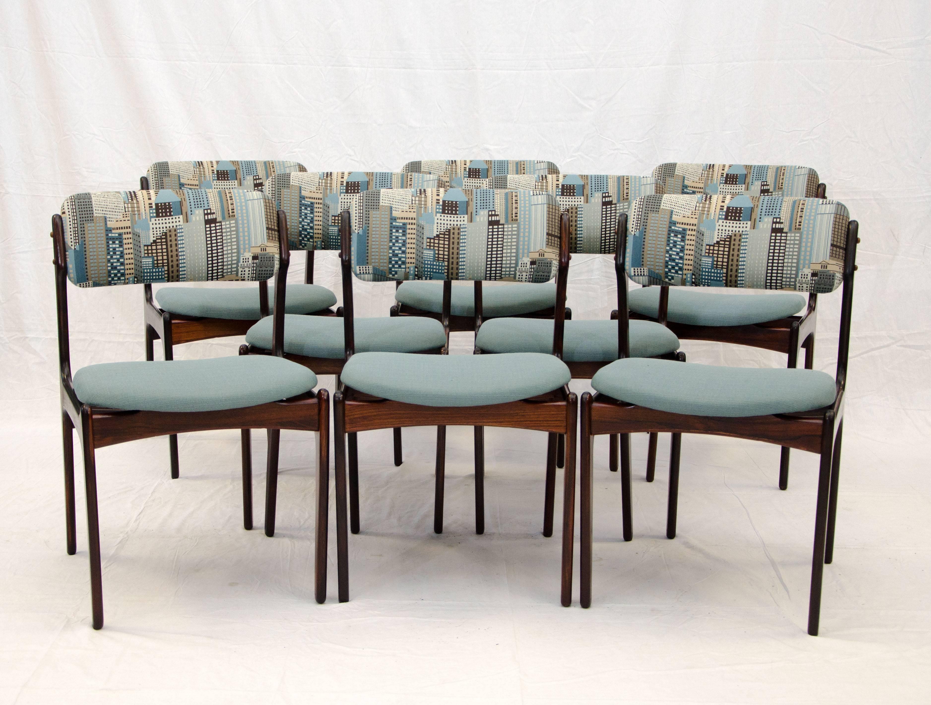 Scandinavian Modern Set of Eight Rosewood Dining Chairs by Erik Buck For Sale