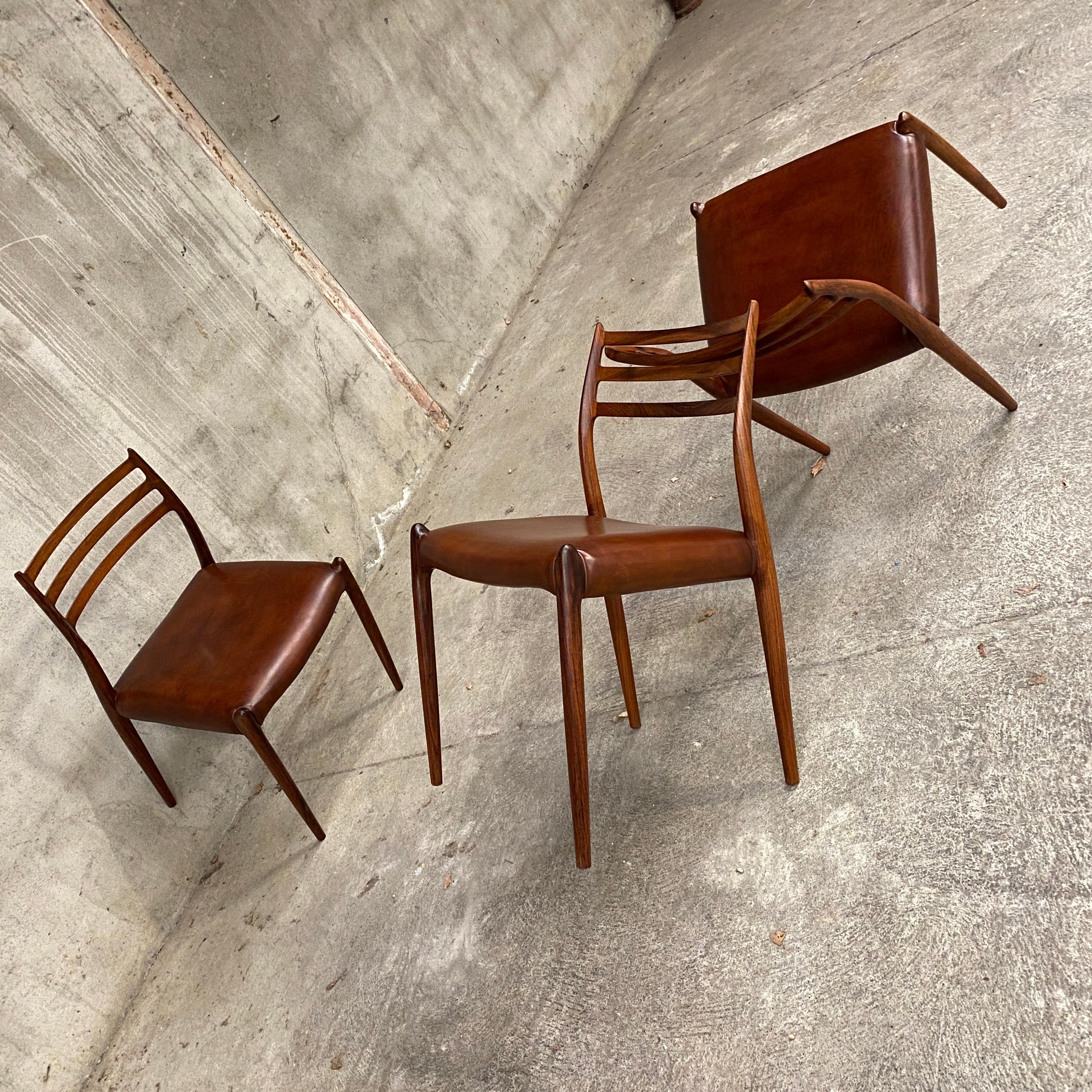 Set of Eight Rosewood Dining Chairs Designed by Niels O. Moller for J.L. Moller In Excellent Condition In Grenoble, FR