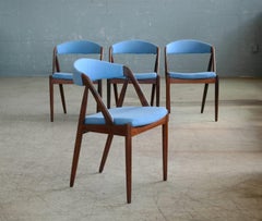 Set of Eight Rosewood Kai Kristiansen Dining Chairs Model 31 for Schou Andersen