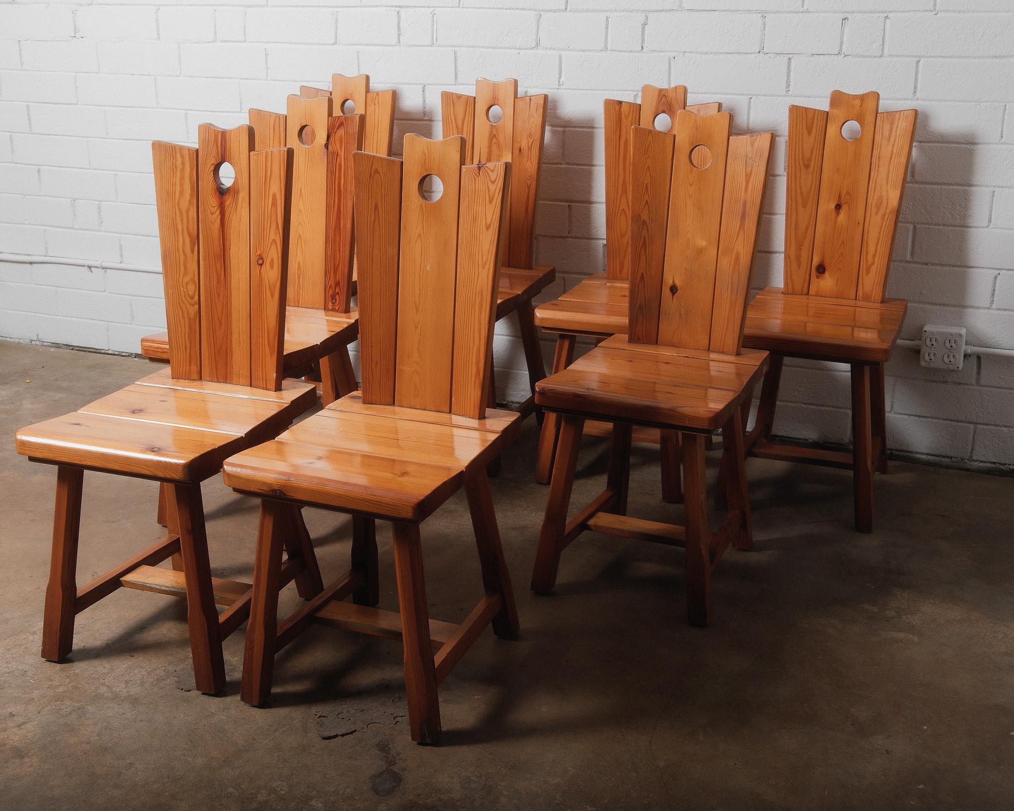 Set of Eight Rustic Alpine-Style Pine Dining Chairs For Sale 2