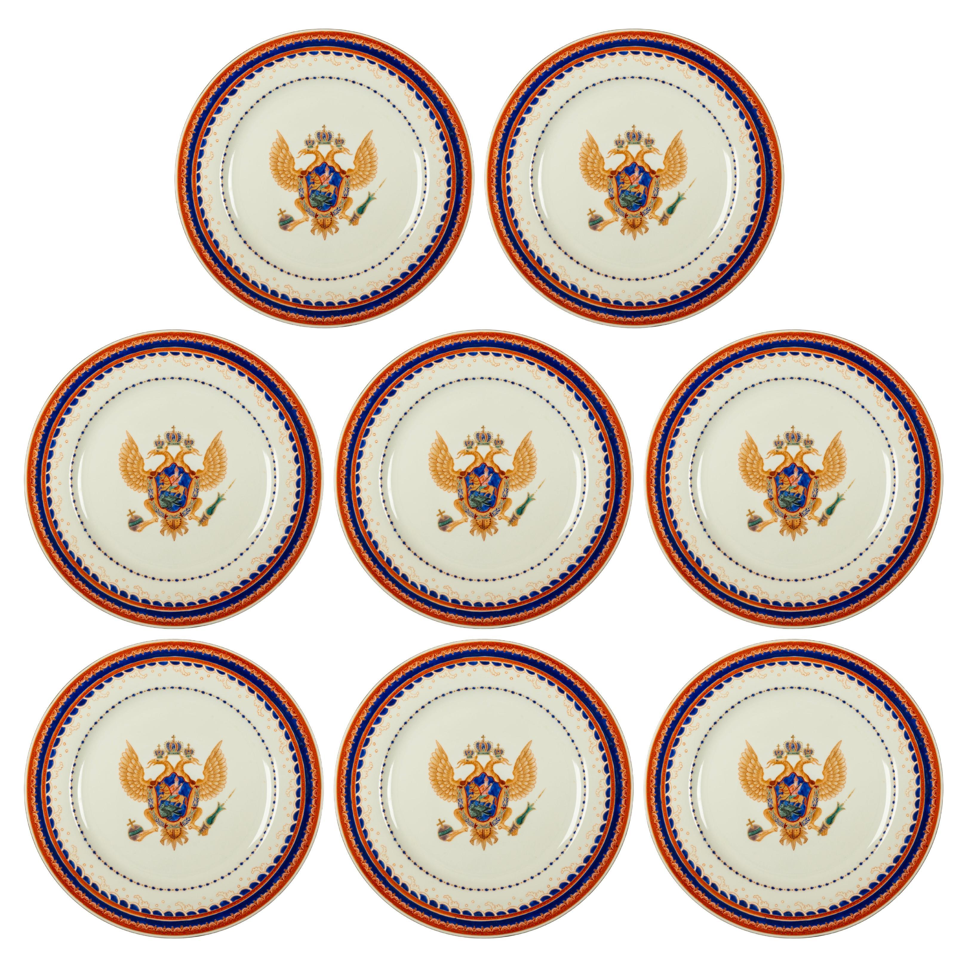 Set of Eight Samson Paris Porcelain Eagle Dinner Plates, 19th century For Sale