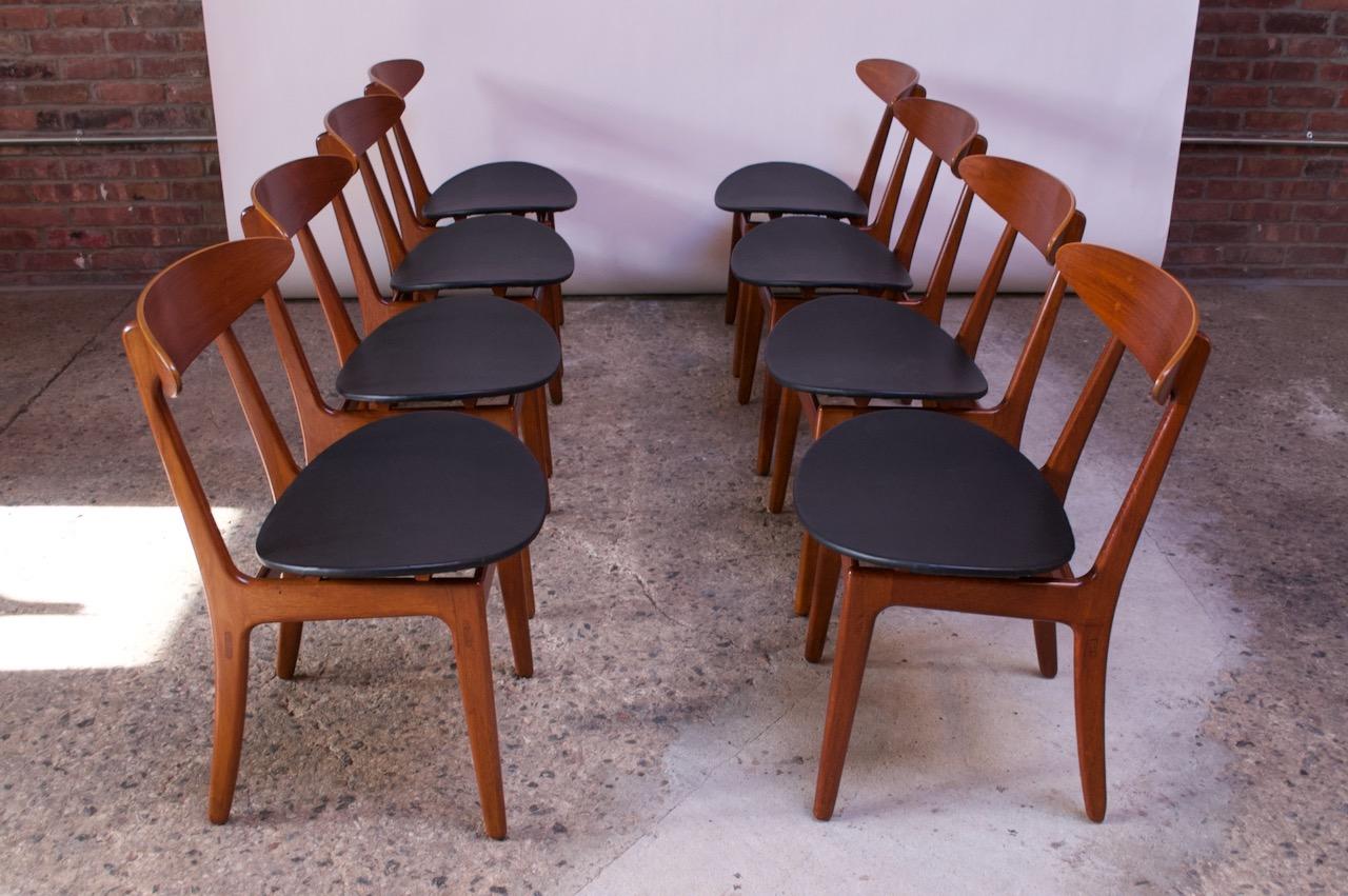 Set of Eight Sculptural Danish Teak Dining Chairs by Vilhelm Wohlert for Søborg In Good Condition In Brooklyn, NY