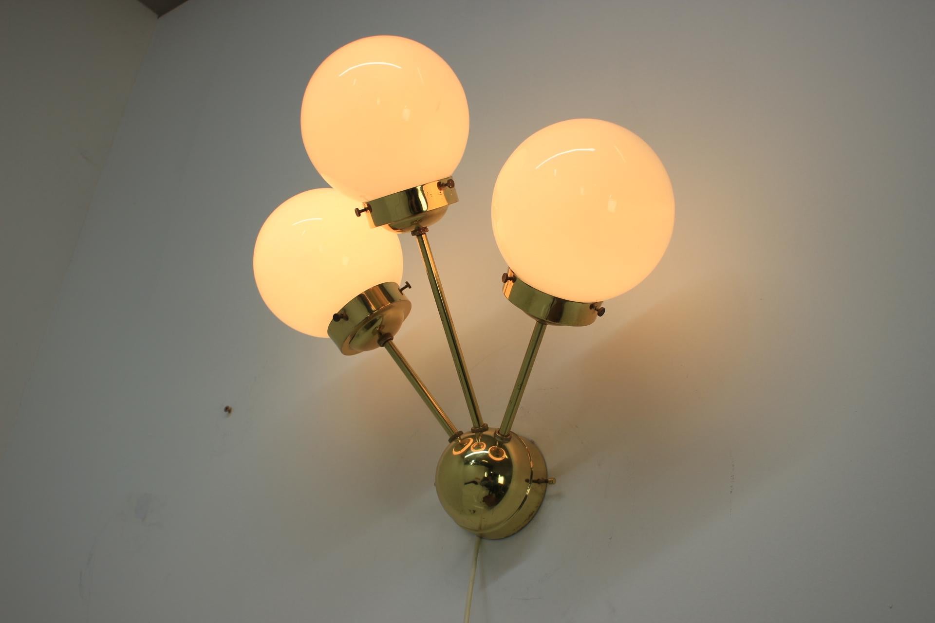 Set of Eight SPACE AGE Sputnik Brass Wall Lamps, 1970s For Sale 1