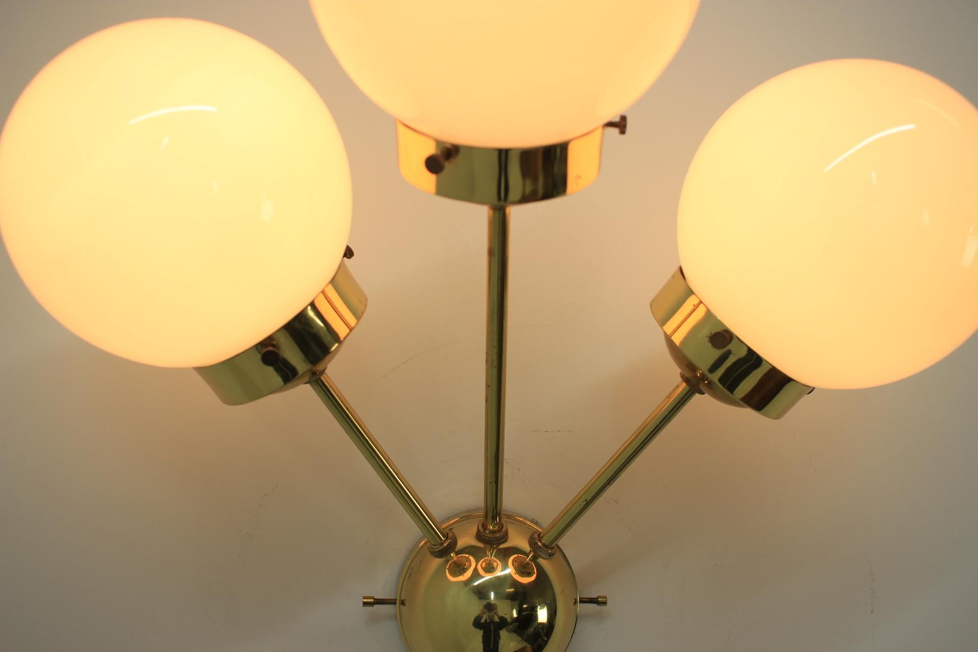Set of Eight SPACE AGE Sputnik Brass Wall Lamps, 1970s For Sale 2