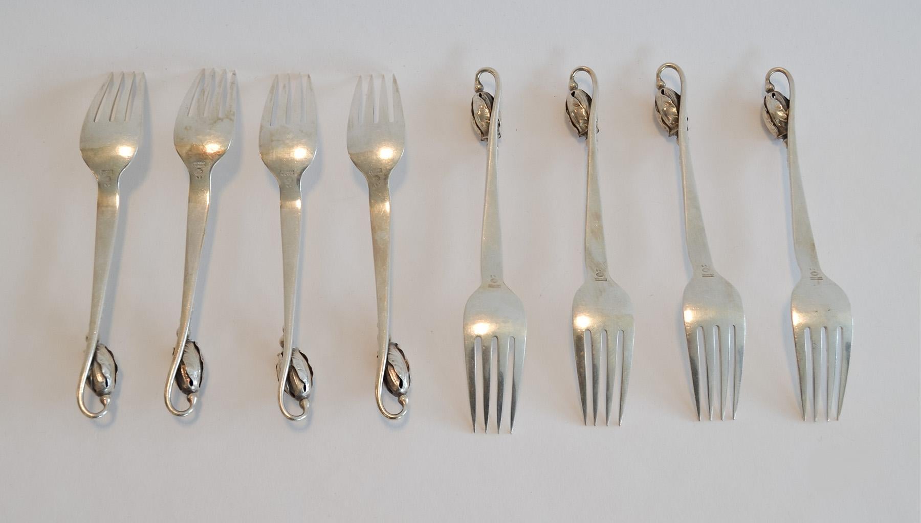 Danese Set di otto forchette da insalata in argento sterling Blossom di Georg Jensen, Danimarca in vendita
