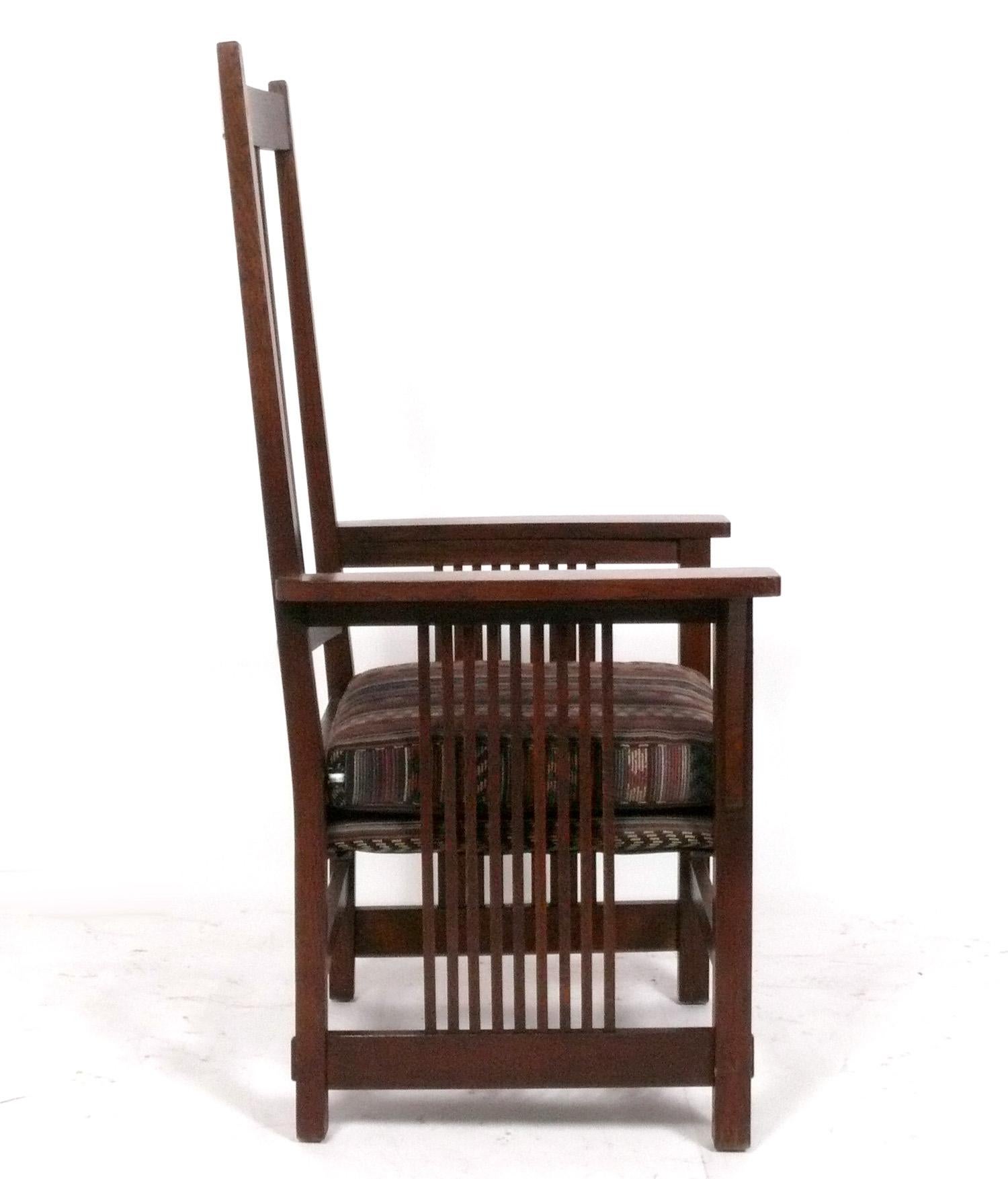 Contemporary Set of Eight Stickley Mission Oak Arts and Crafts Dining Chairs For Sale