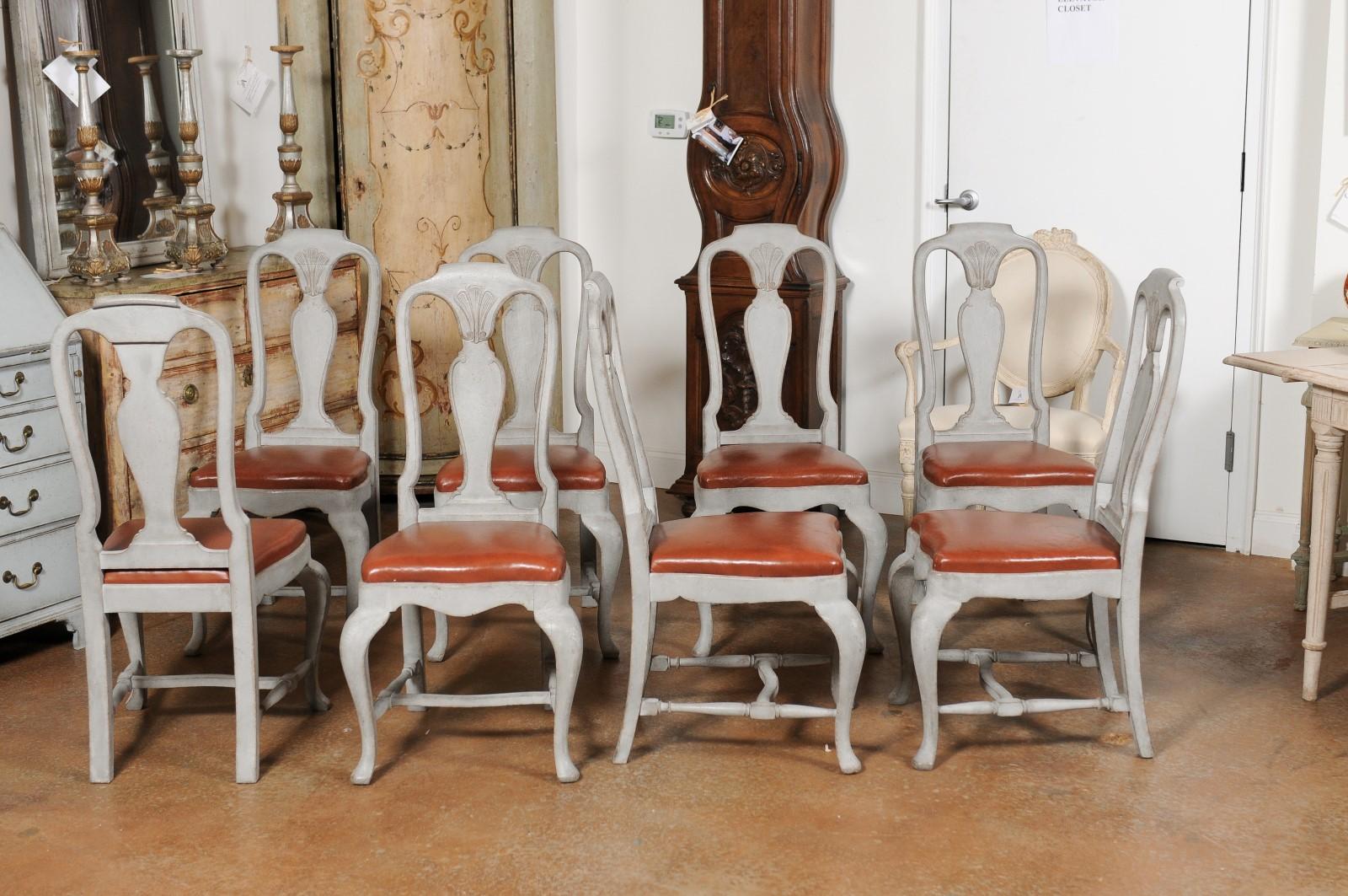 Set of Eight Swedish 1790s Rococo Painted Dining Chairs with Leather Seats 3