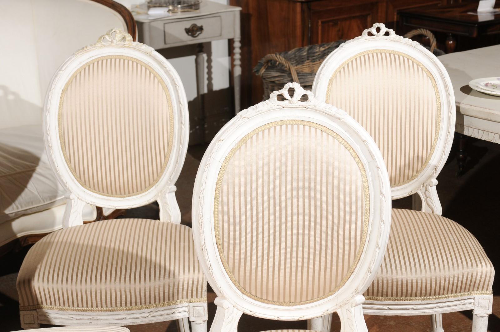 Set of Eight Swedish Gustavian Style 19th Century Dining Chairs with Oval Backs In Good Condition In Atlanta, GA