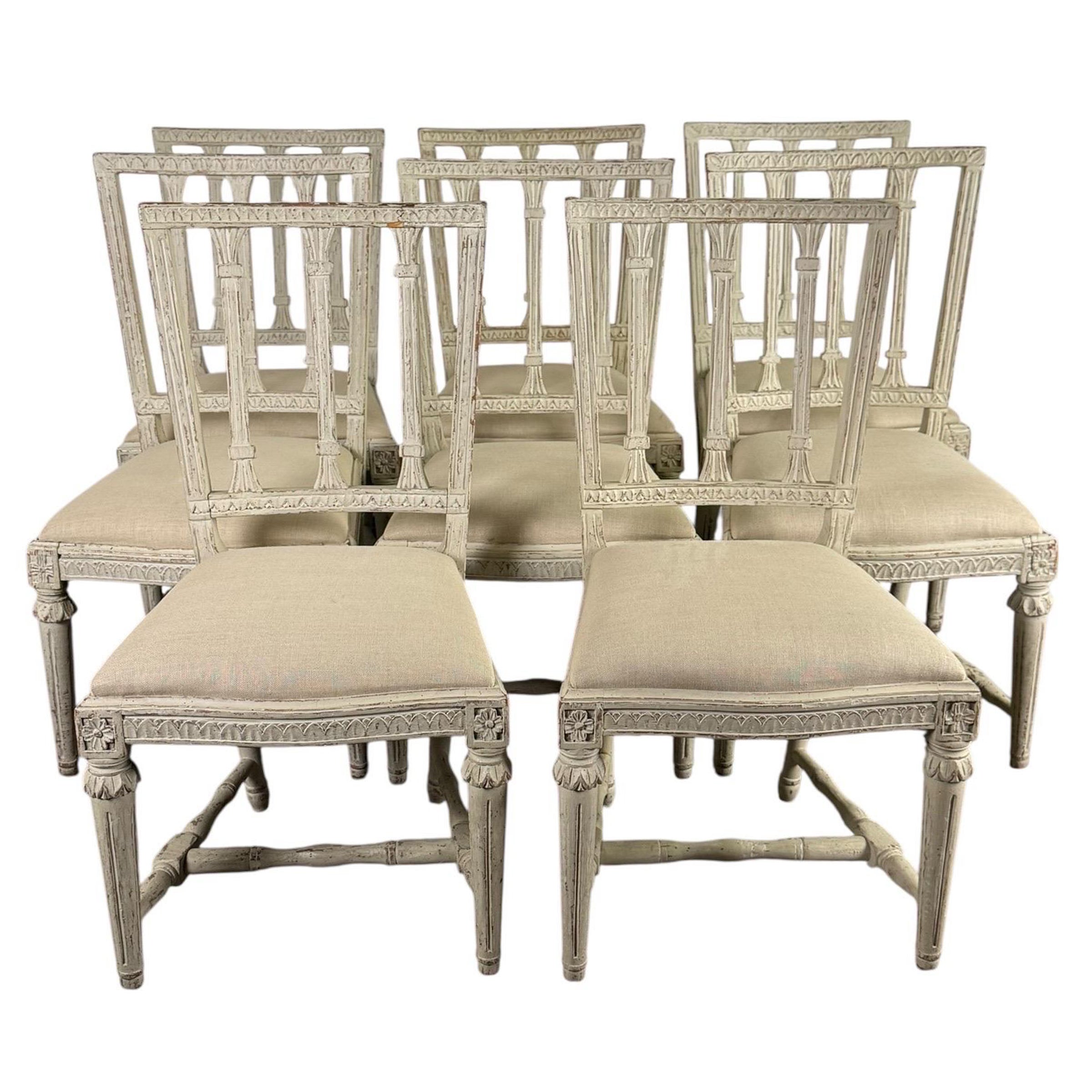 Conjunto de ocho sillas de comedor suecas de estilo Gustaviano, Siglo XIX