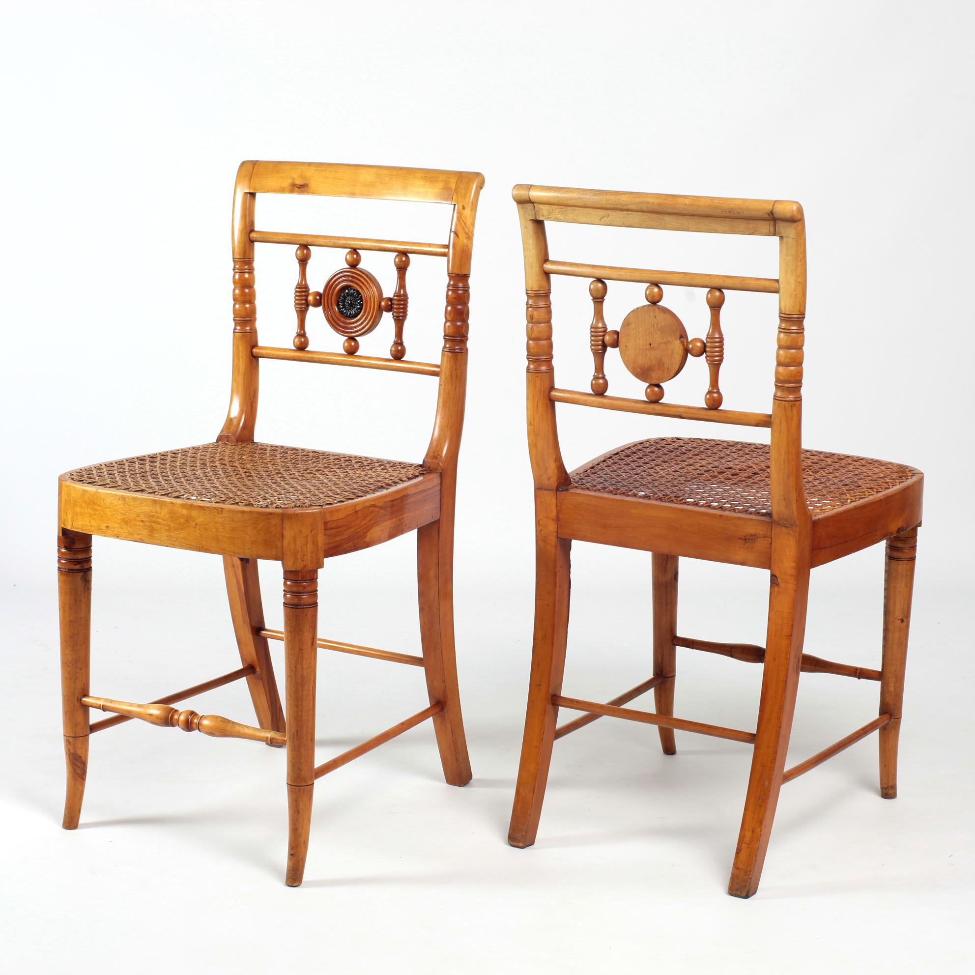 Set of Eight Swedish Lindome Dining Chairs 19th Century  In Good Condition In Saint  Ouen, FR