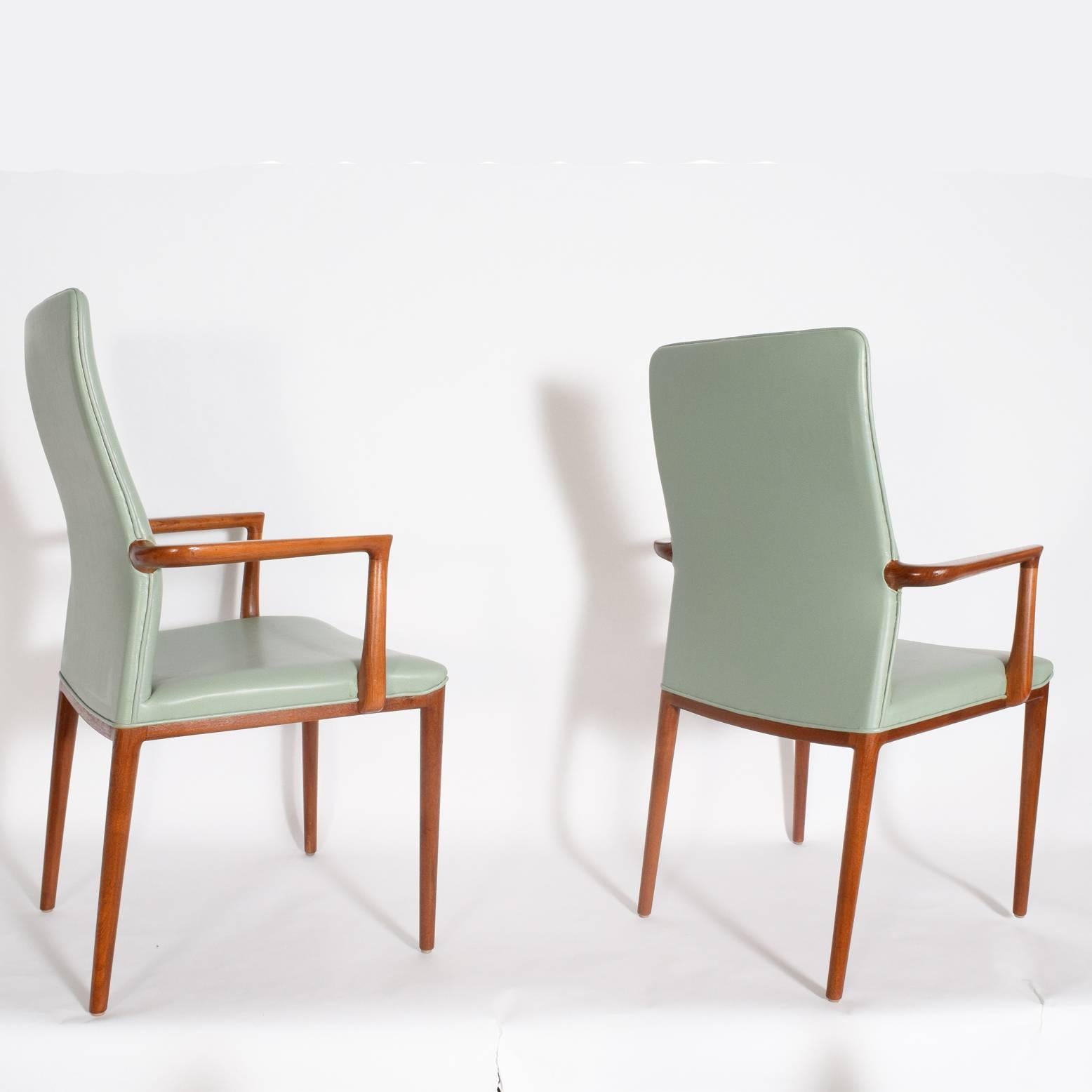 Scandinavian Modern Set of Eight Teak Chairs Designed by Helge Vestergaard Jensen for Søren Horn