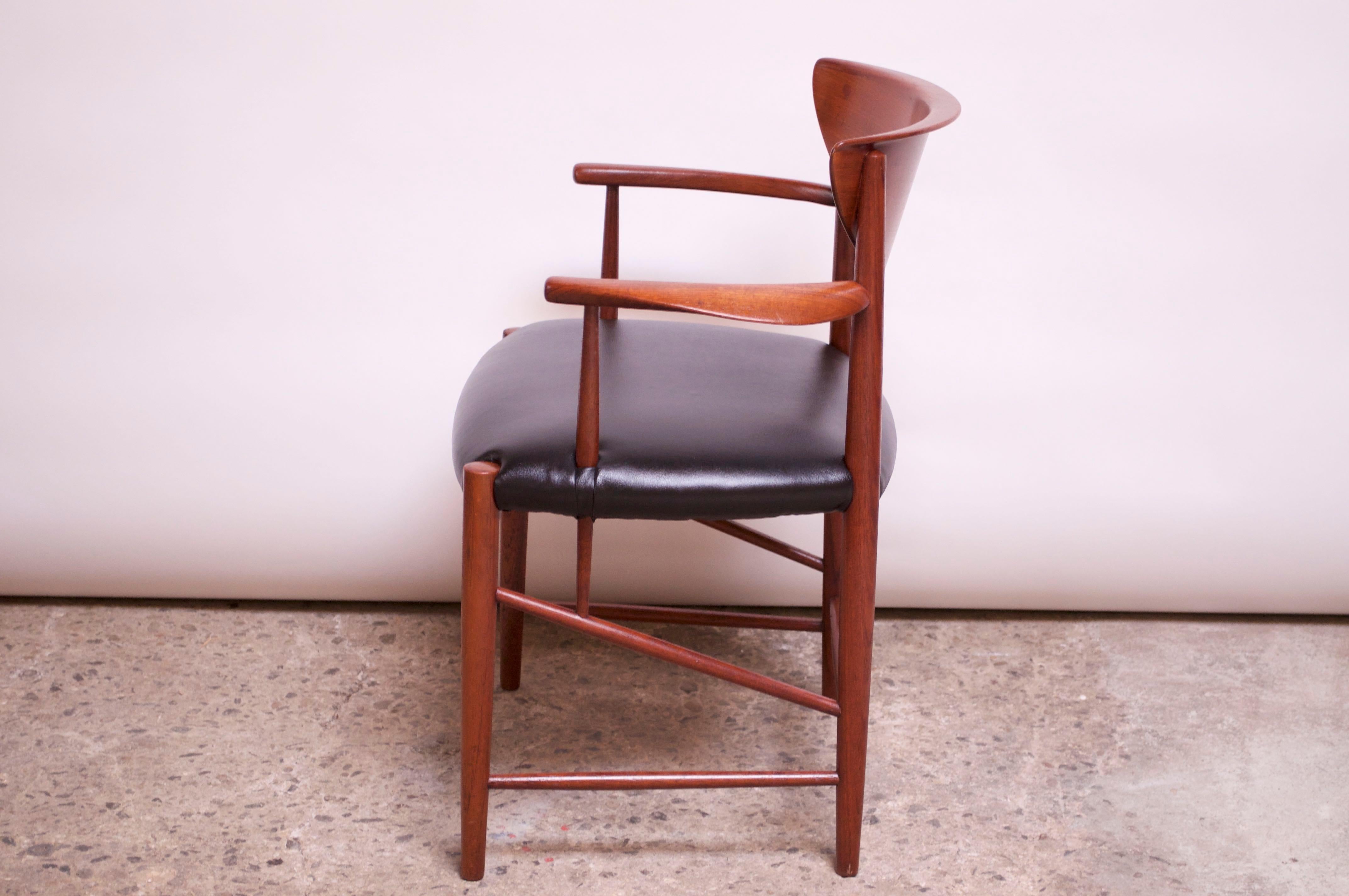Set of Eight Teak Dining Chairs by Peter Hvidt and Orla Mølgaard Nielsen 3
