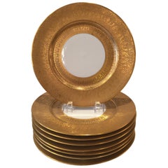 Set of Eight Thick Gold Embossed Dinner/Service Plates Heinrich & Co. Bavaria