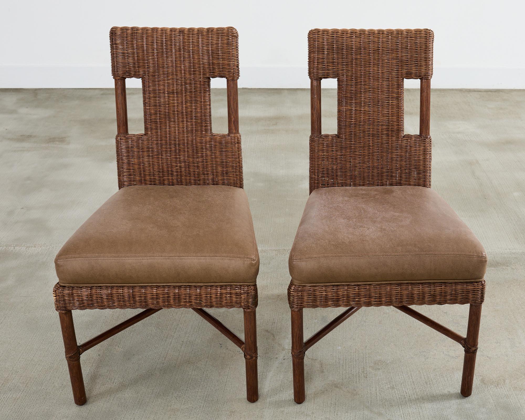 XXI secolo e contemporaneo Set di otto sedie da pranzo in rattan Thomas Pheasant per McGuire in vendita