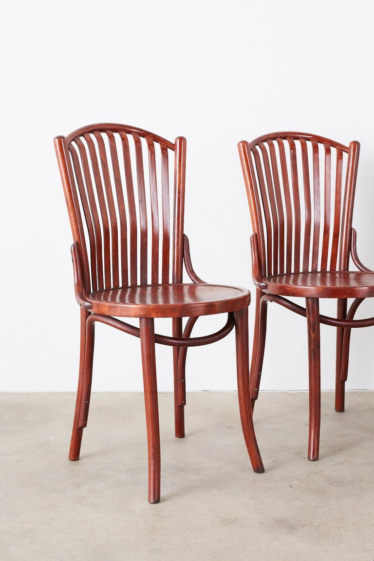 Thonet Bentwood Cafe Chair / Set Of 4 Thonet Bistro Bentwood Chairs