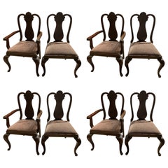 Ensemble de huit chaises de salle à manger traditionnelles d'Espagne, acajou