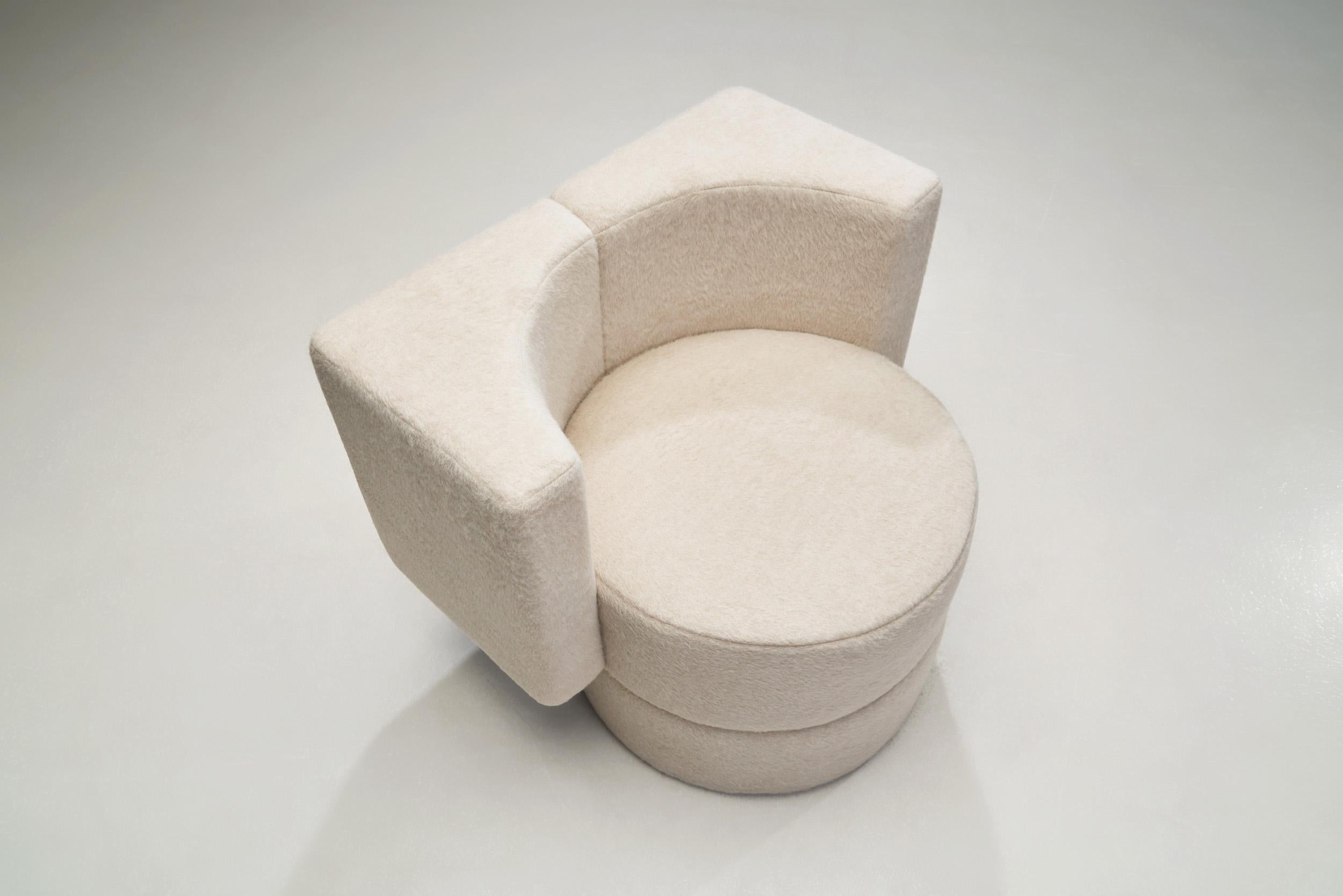 Ensemble de huit fauteuils club tapissés, Tchécoslovaquie, 1970 Bon état - En vente à Utrecht, NL