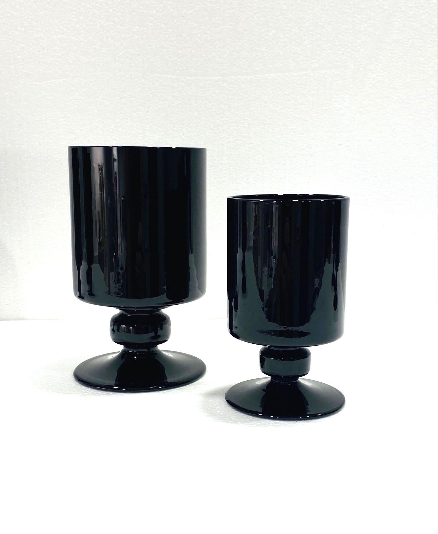 Hand-Crafted Set of Eight Black Crystal Wine and Water Goblets, Italy, circa 1980s For Sale