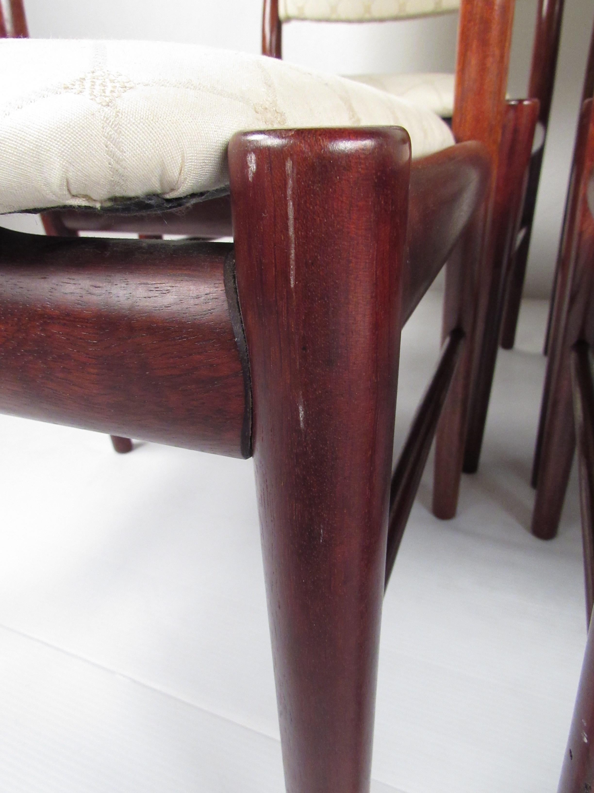 Set of Eight Vintage Danish Rosewood Chairs from Skovby Møbelfabrik im Angebot 7