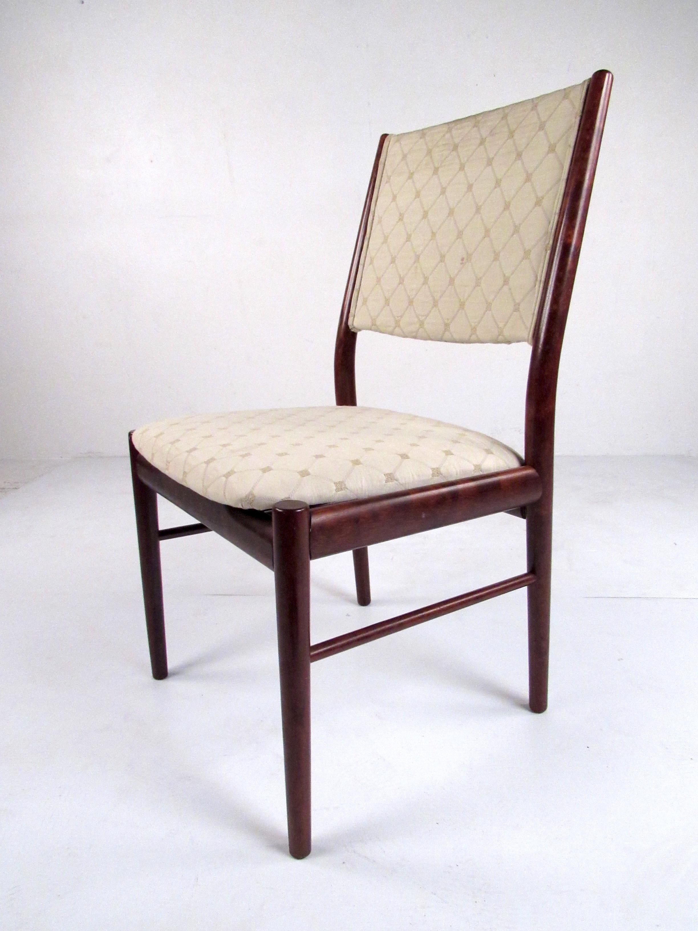 Set of Eight Vintage Danish Rosewood Chairs from Skovby Møbelfabrik (20. Jahrhundert) im Angebot
