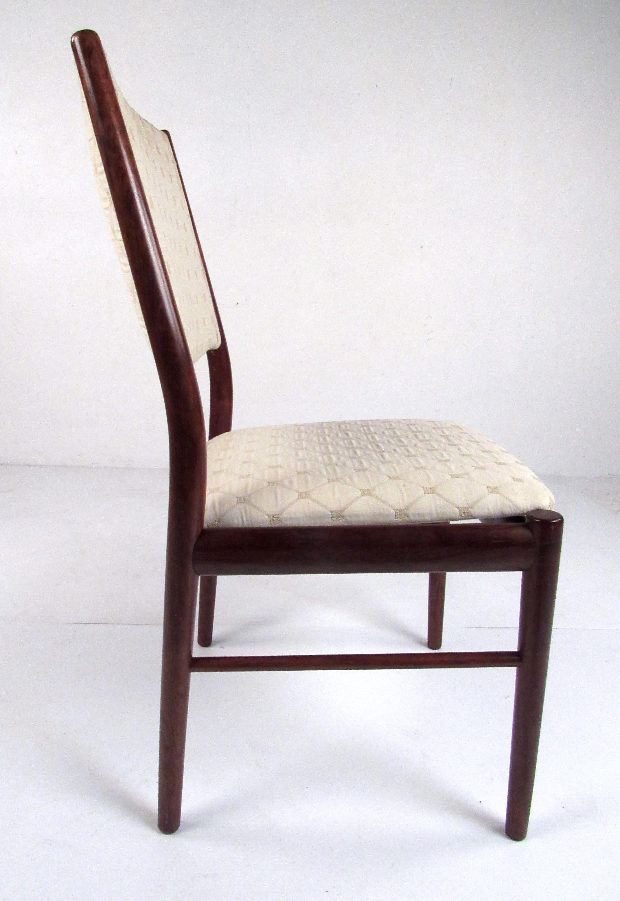 Set of Eight Vintage Danish Rosewood Chairs from Skovby Møbelfabrik im Angebot 1