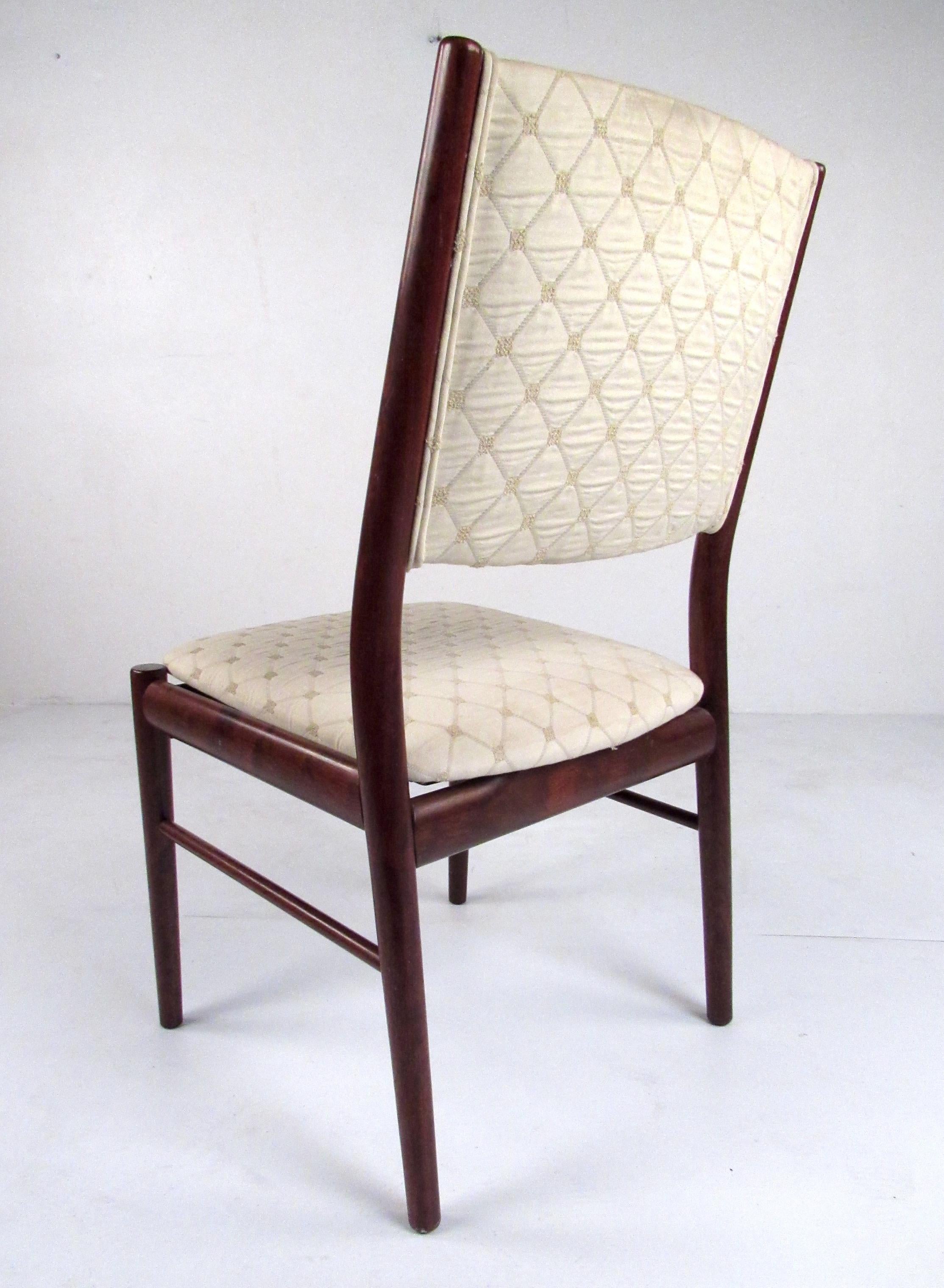 Set of Eight Vintage Danish Rosewood Chairs from Skovby Møbelfabrik im Angebot 2