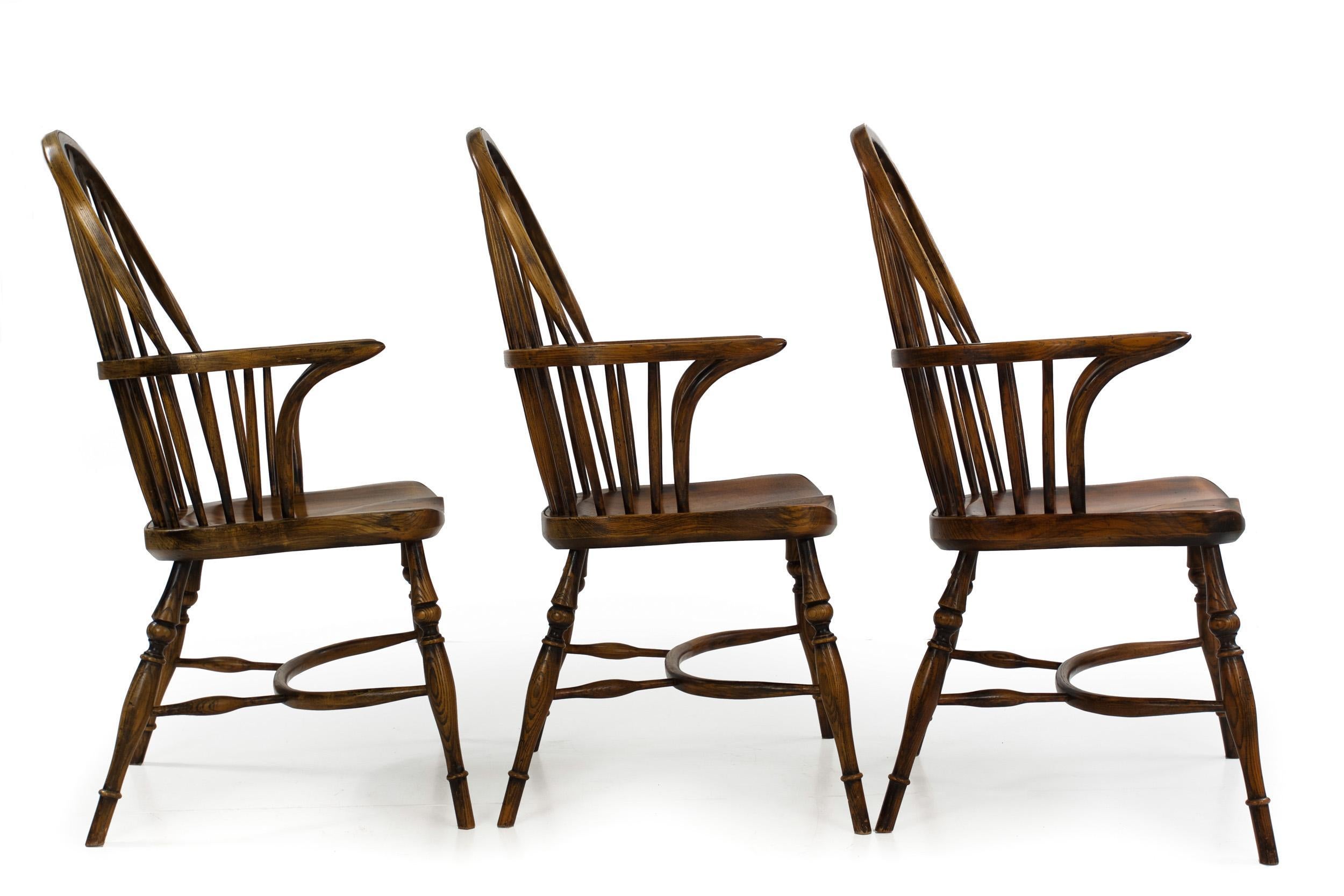 Set of Eight Vintage English Windsor Style Dining Arm Chairs, 20th Century 14
