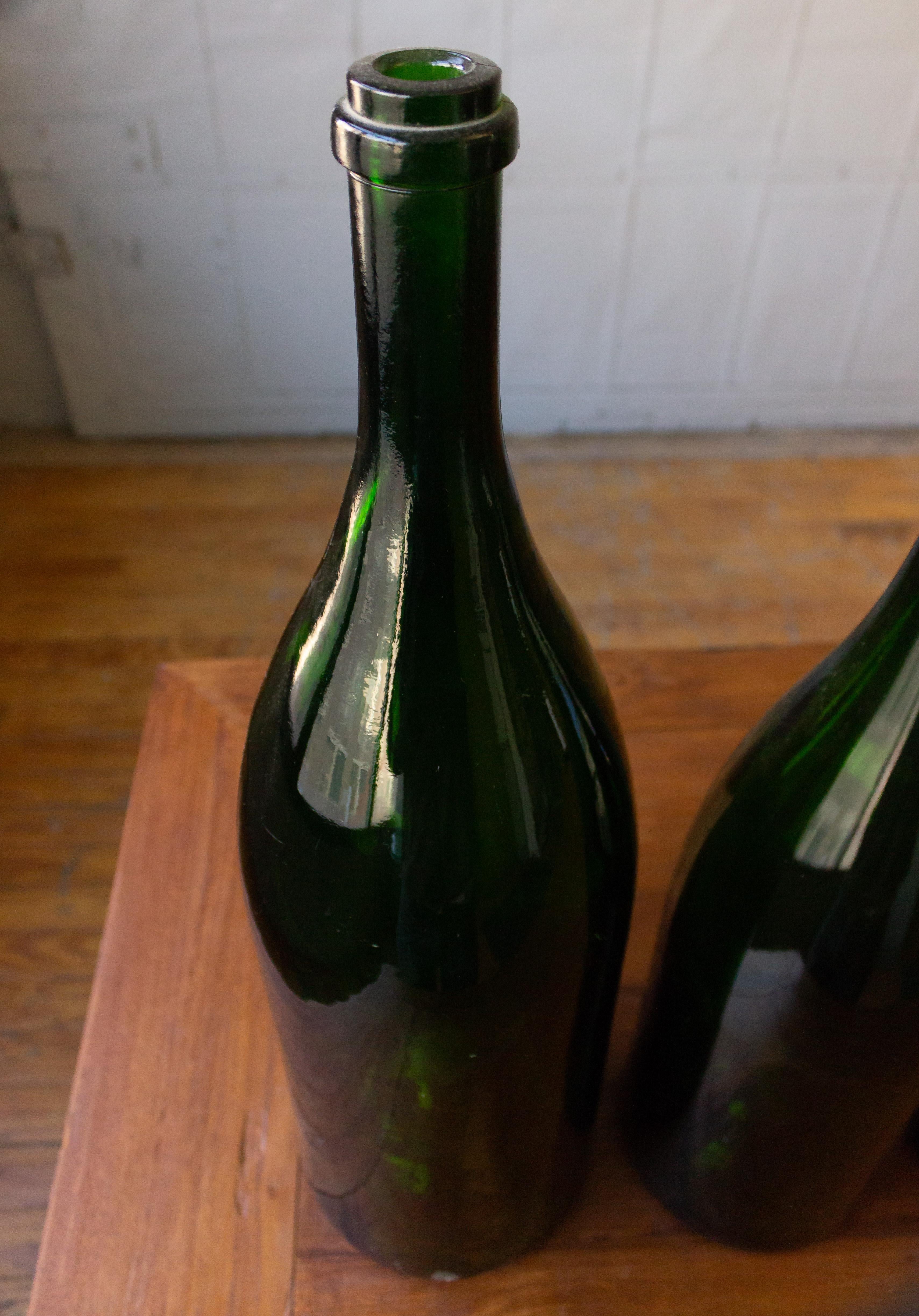 Set of Eight Vintage French Champagne Bottles In Good Condition In Buchanan, NY