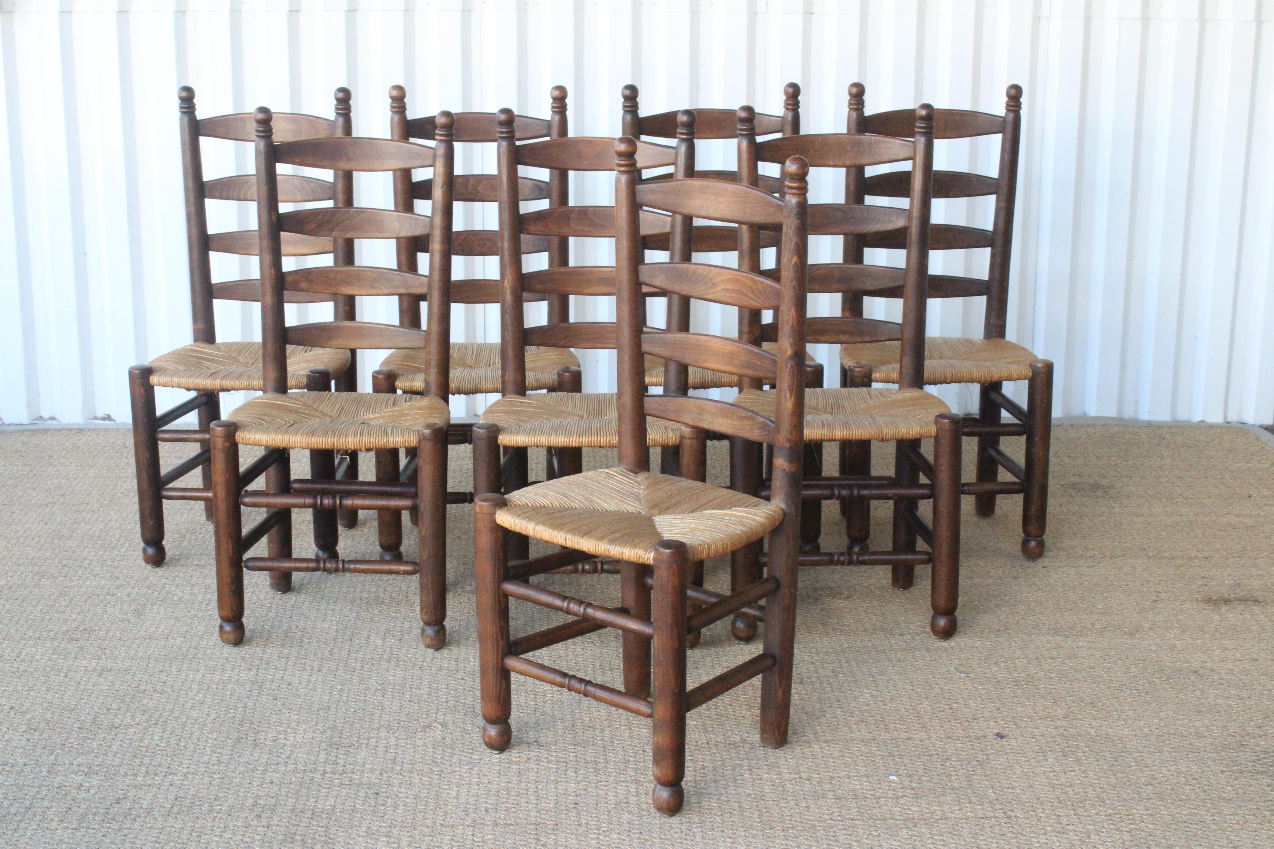 Mid-20th Century Set of Eight Vintage Oak and Rush Dining Chairs, France, 1960s