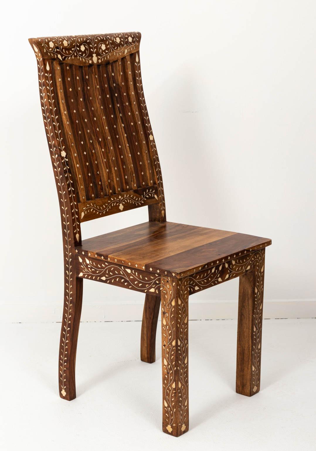 Set of Eight Walnut and Bone Inlaid Dining Room Chairs For Sale 2