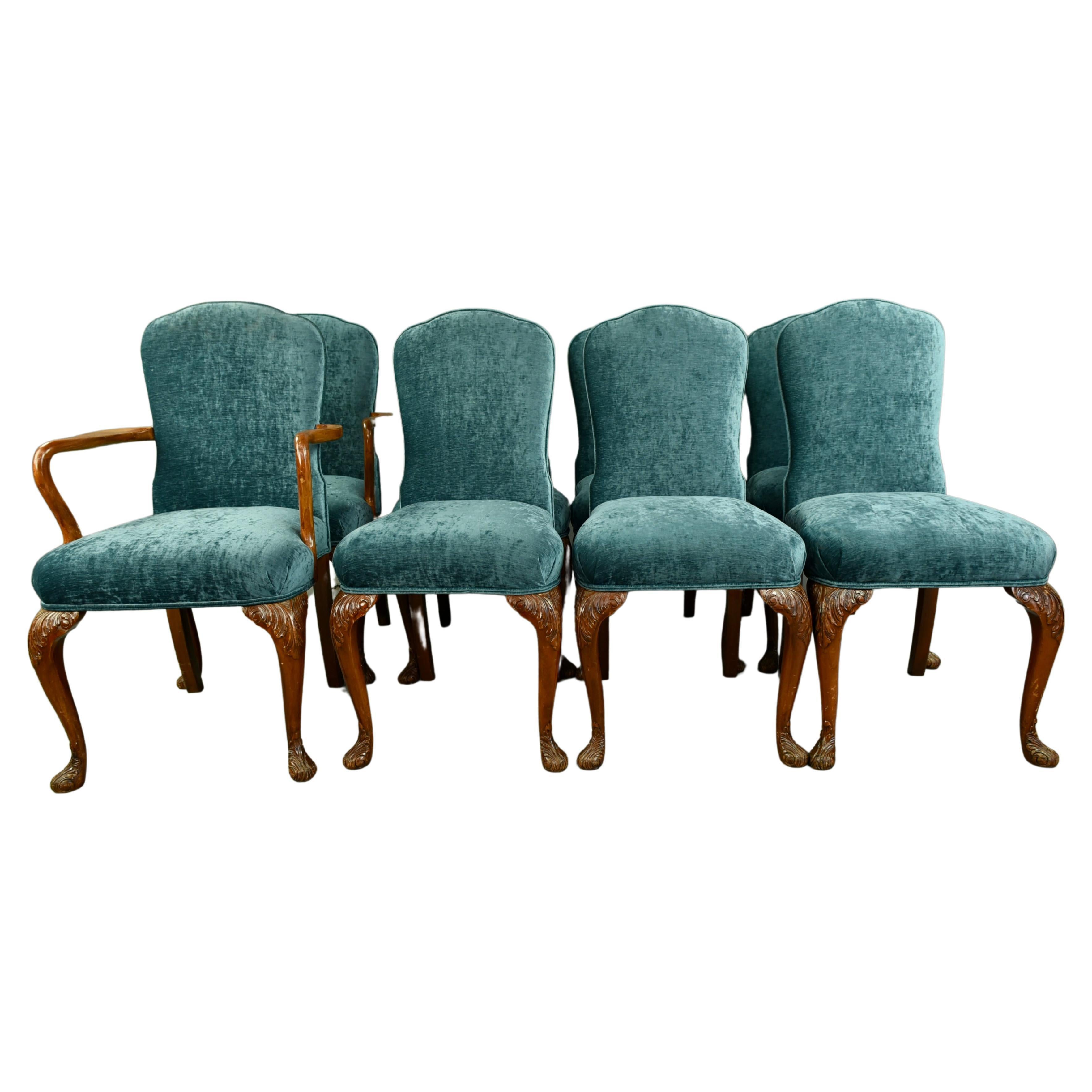 Set of eight walnut Queen Anne style dining chairs by Epstein 
