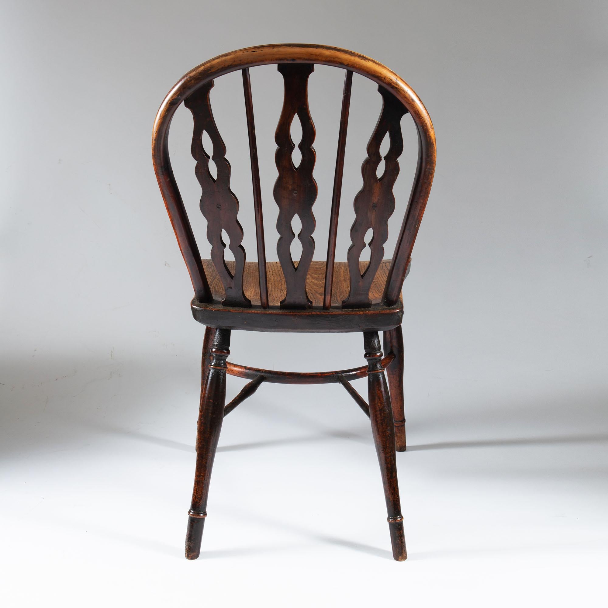 Set of Eight Wheel Back Elm and Yew Windsor Chairs 6