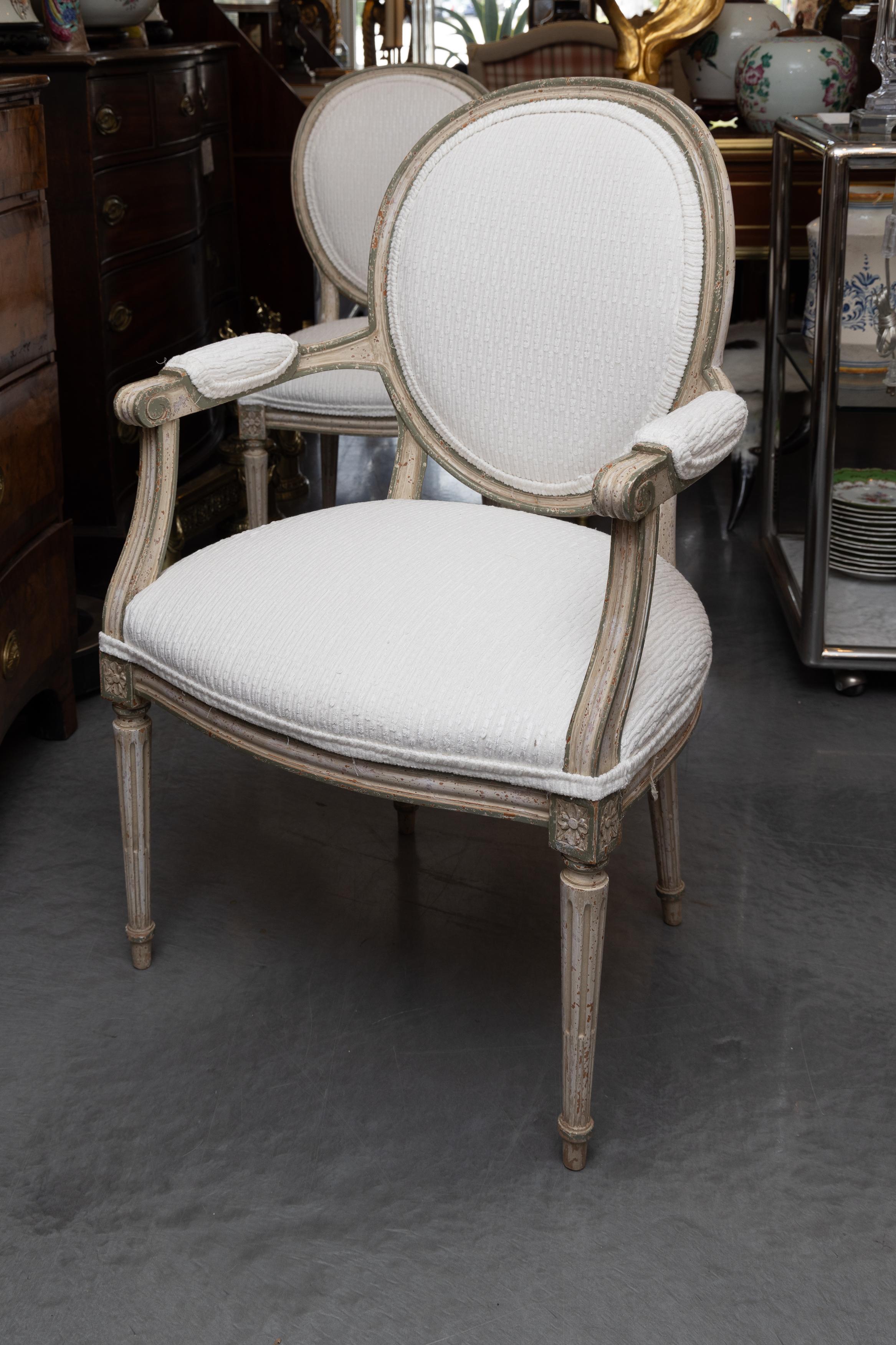 Upholstery Set of Eight White-Painted French Louis XVI Style Dining Chairs For Sale