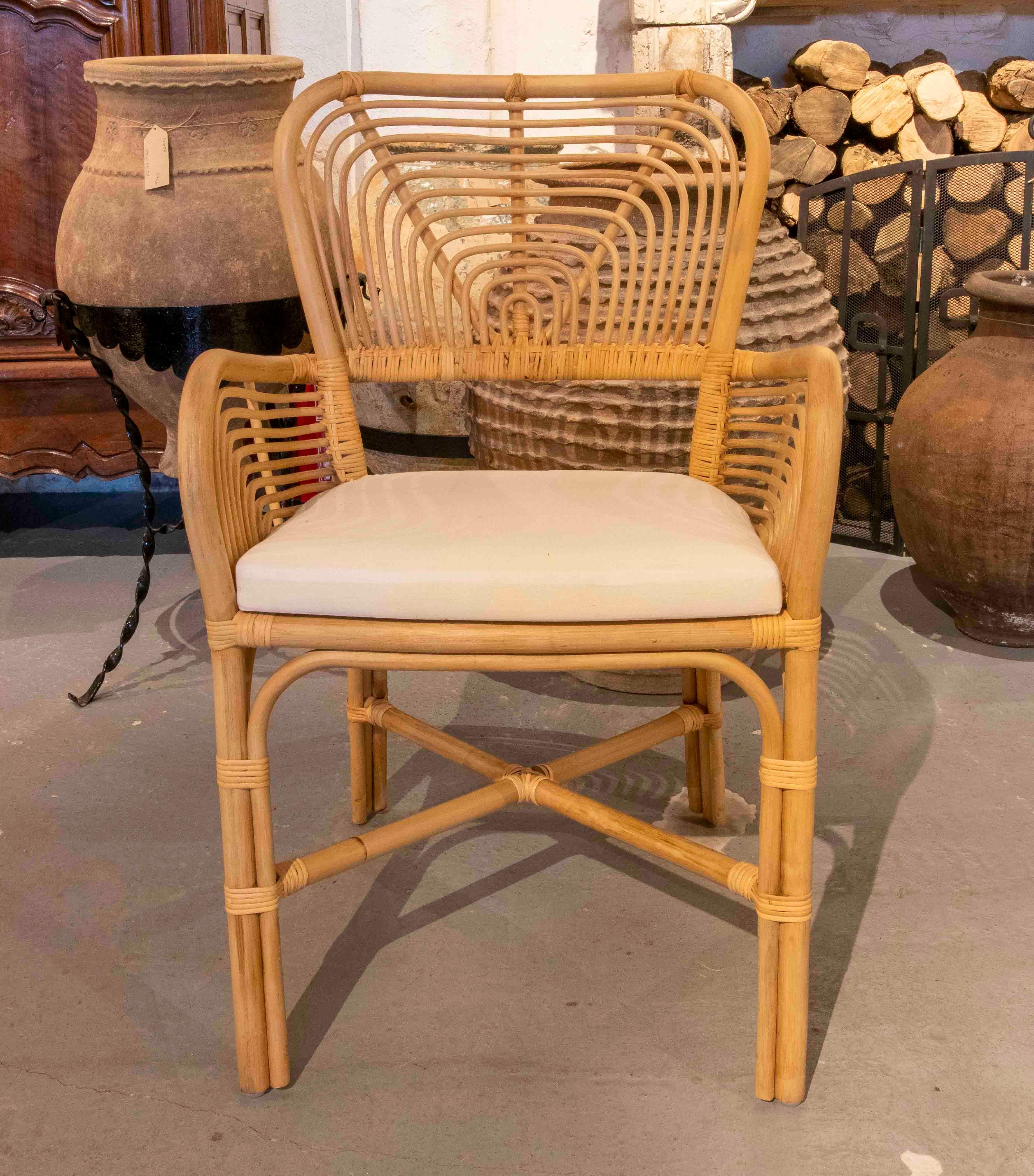 Set of Eight Wicker Armchairs with White Upholstered Seats In Good Condition For Sale In Marbella, ES