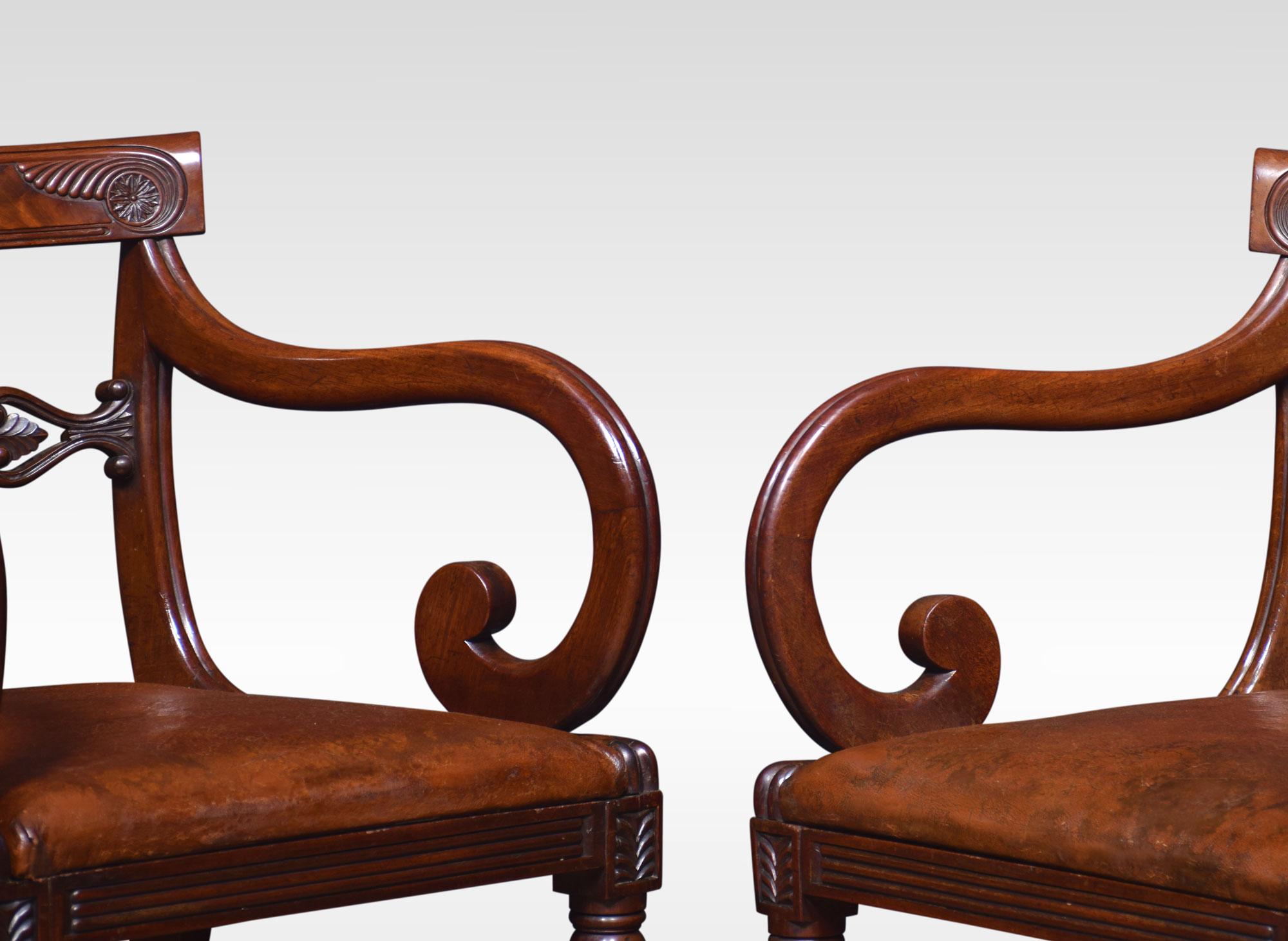 Set of Eight William IV Mahogany Dining Chairs In Good Condition In Cheshire, GB