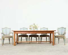 Satz von acht William Switzer Louis XVI-Schild Rücken Esszimmerstühle