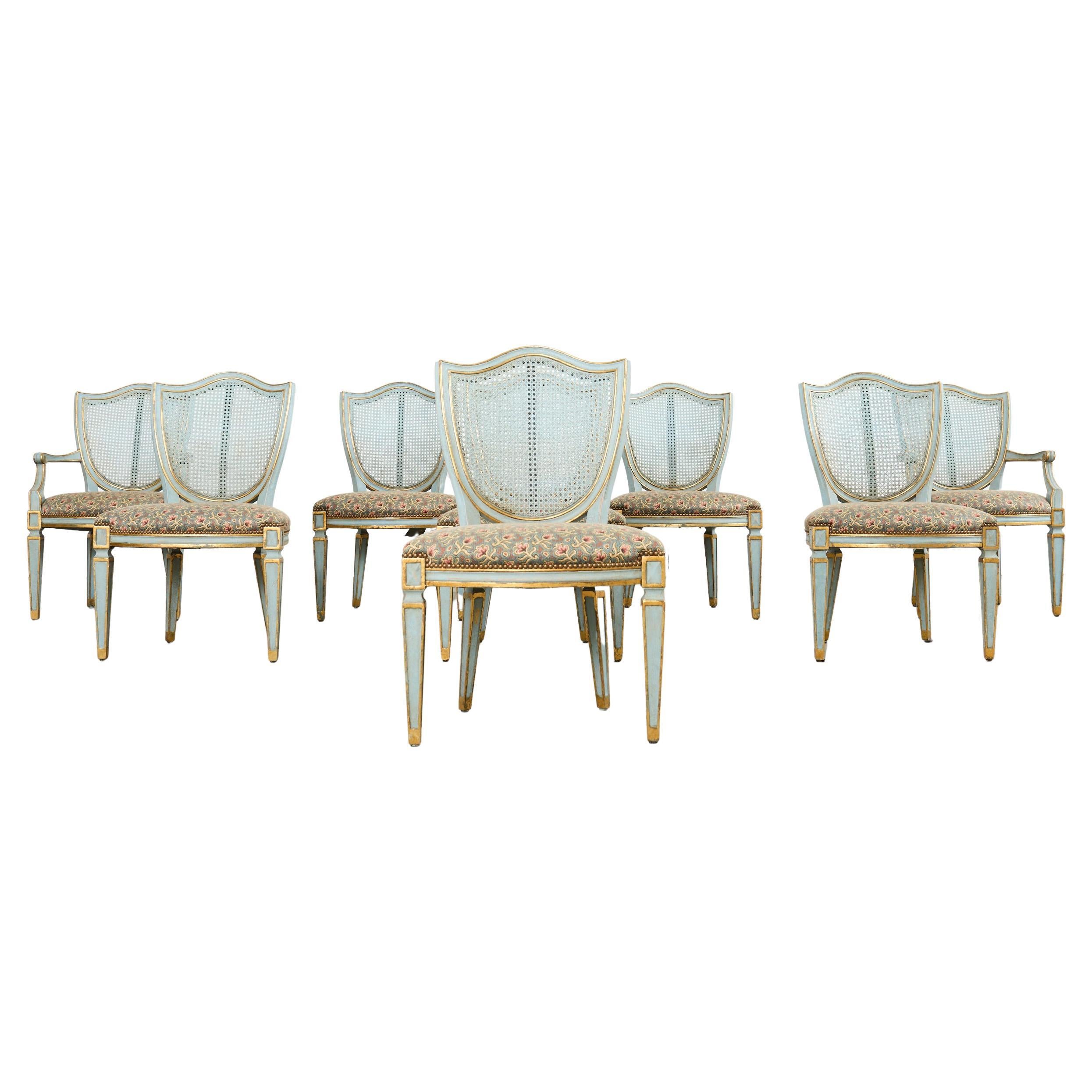 Conjunto de ocho sillas de comedor William Switzer con respaldo de escudo Luis XVI