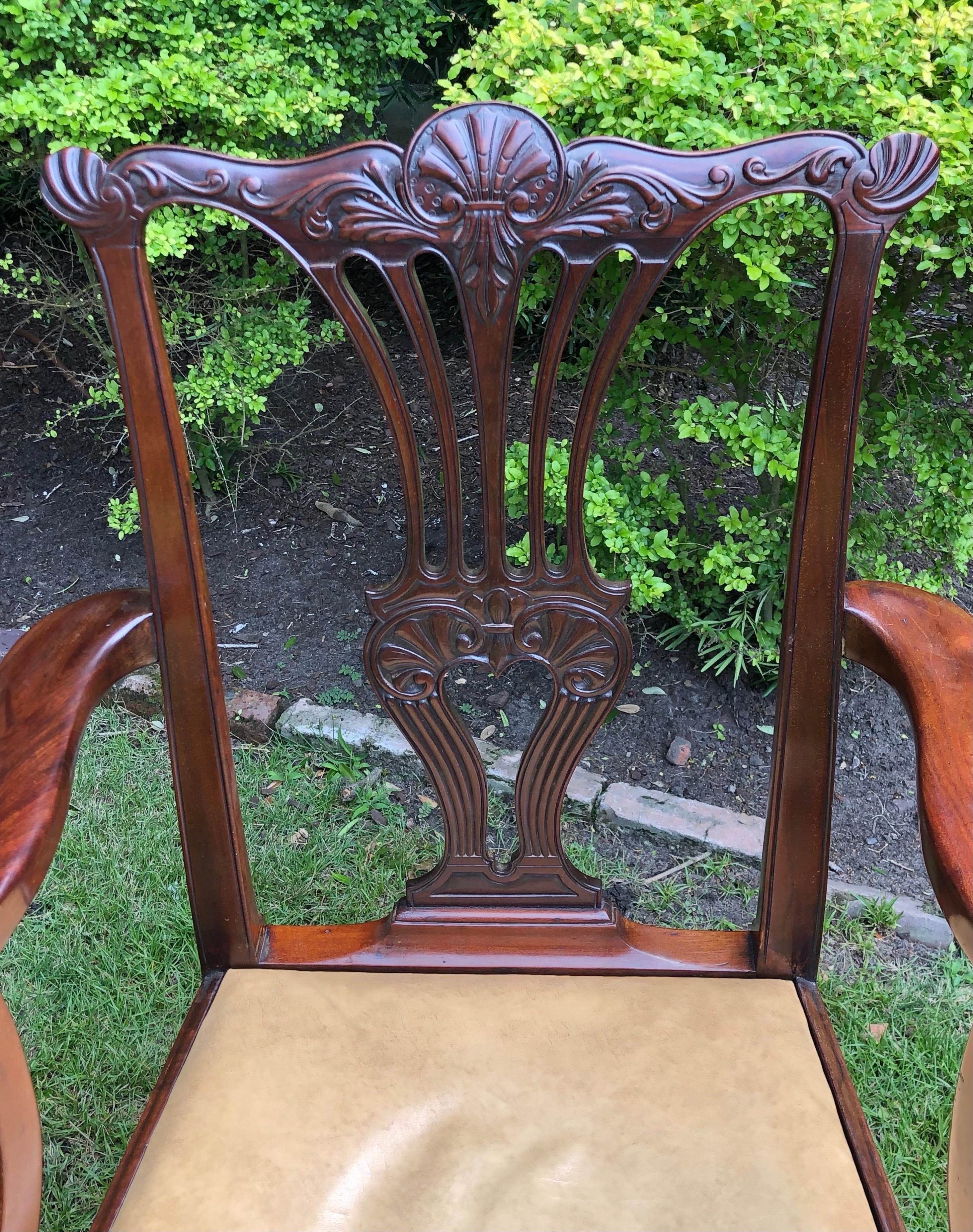 Ensemble de dix-huit chaises de salle à manger anglaises géorgiennes, 19e siècle en vente 1