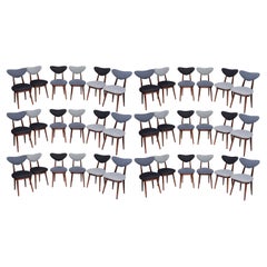 Ensemble de huit-six chaises en forme de cœur en jean bleu mélangé du milieu du siècle, Europe, années 1960