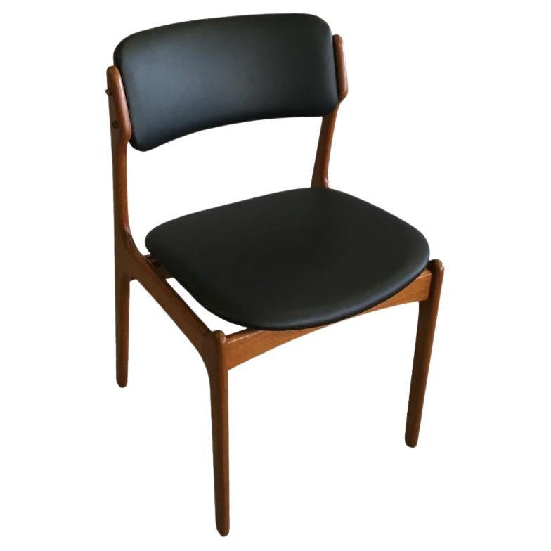 Set of Eigth Fully Restored Erik Buch Teak Dining Chairs with Leather Upholstery