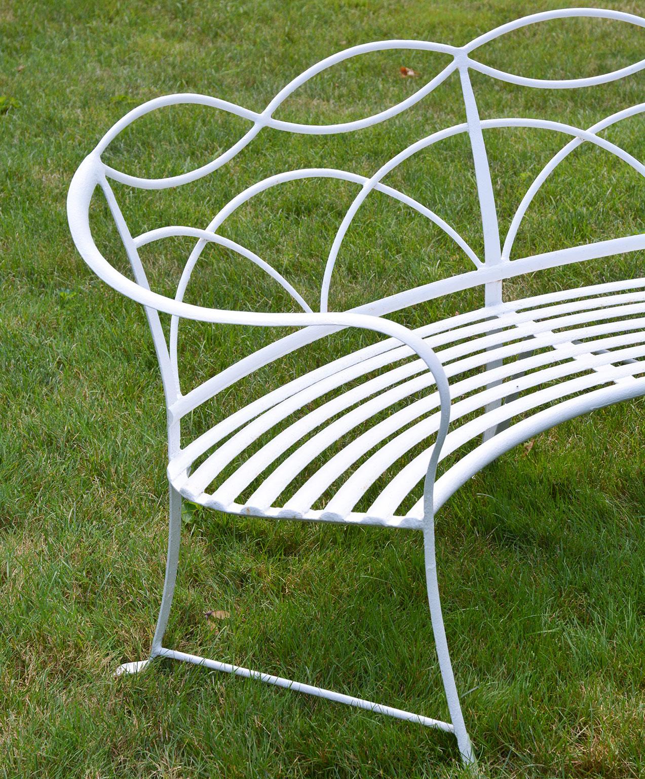 Set of Elegant Wrought-Iron Dining Furniture In Good Condition In Katonah, NY