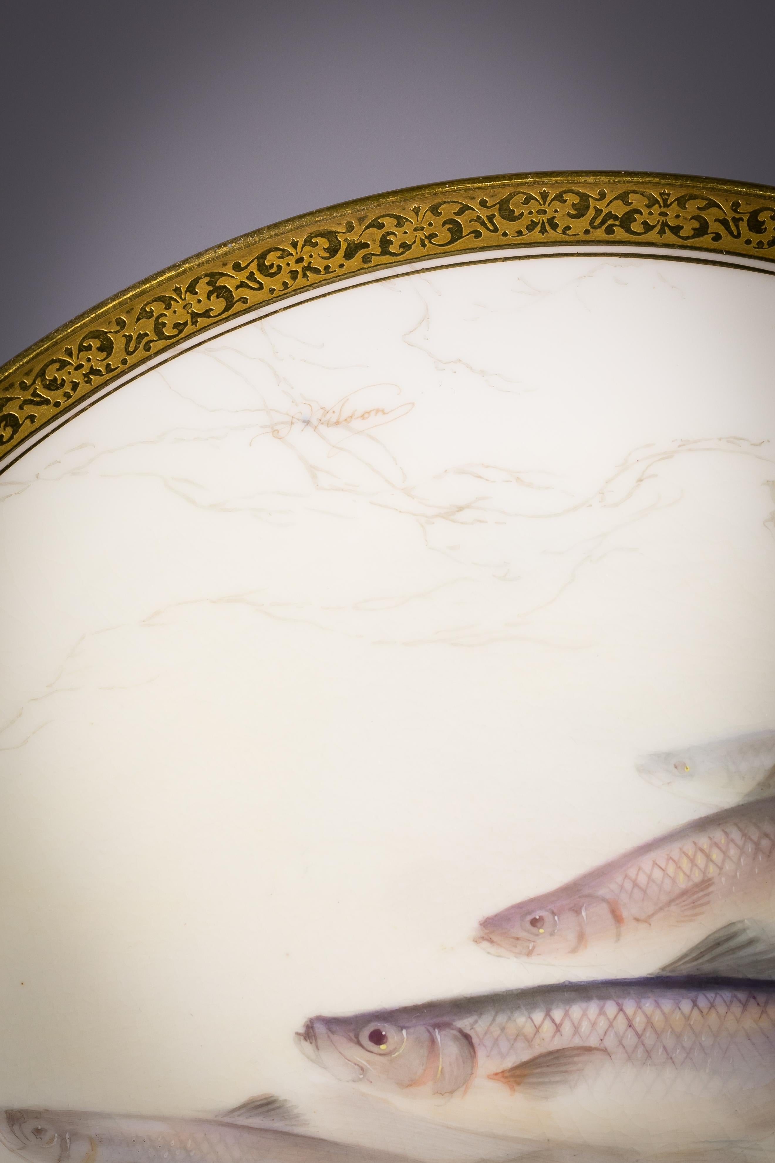 Ensemble de onze assiettes à poisson en porcelaine anglaise, Royal Doulton, datant d'environ 1890 Bon état - En vente à New York, NY