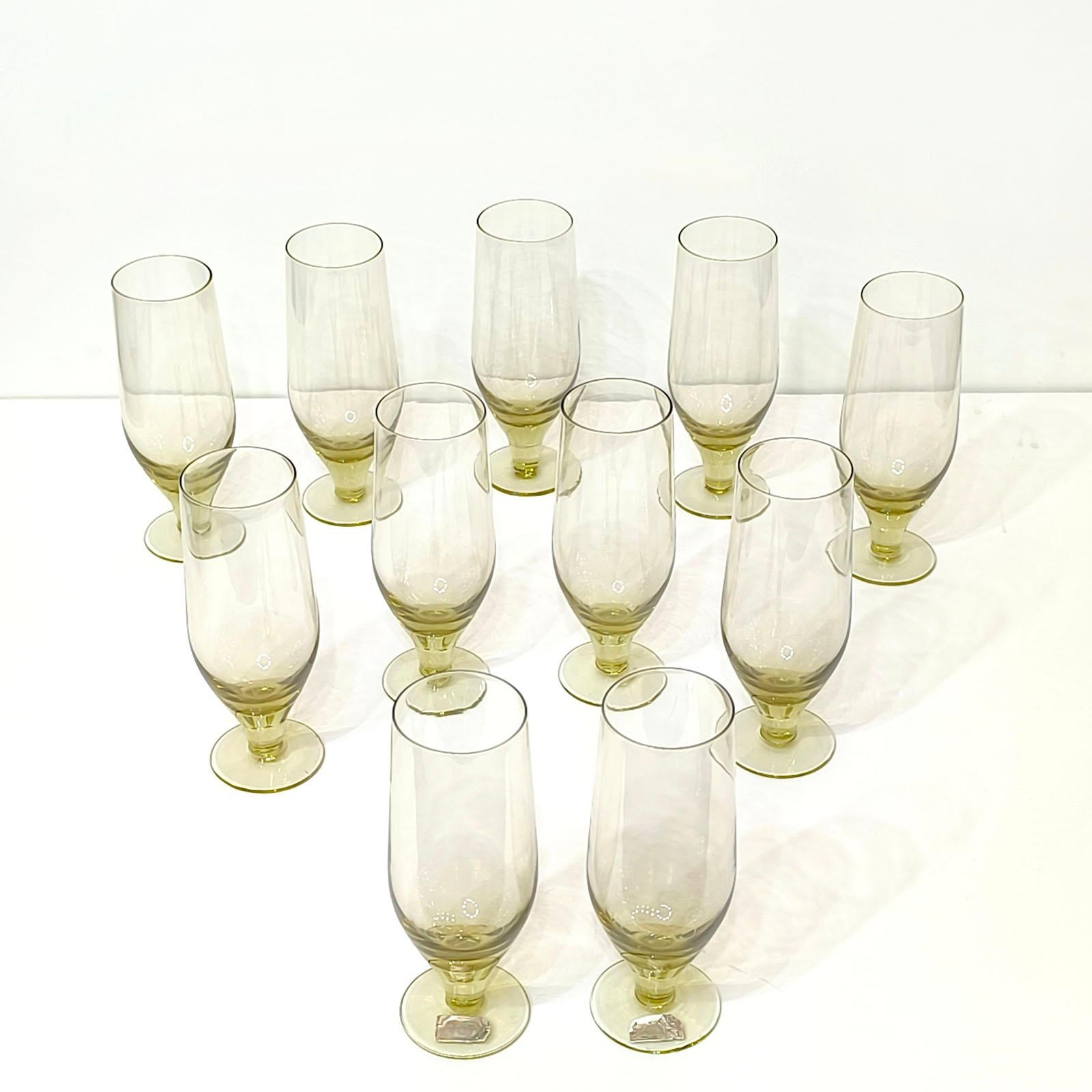Juego de once copas de licor de Ekenäs Sweden Glassworks, Artículos de bar, Vaso con pie Sueco en venta