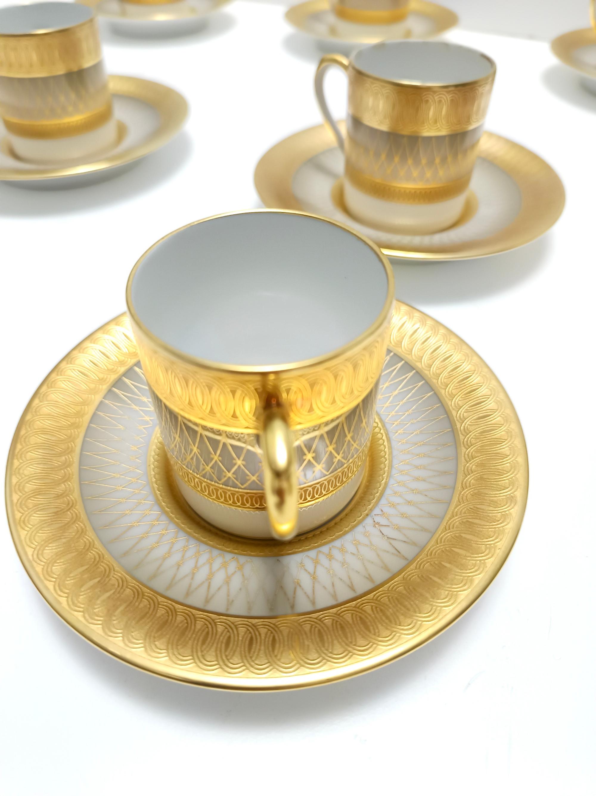 Juego de once tazas de café de porcelana y oro puro de Hutschenreuther, Alemania Italiano en venta